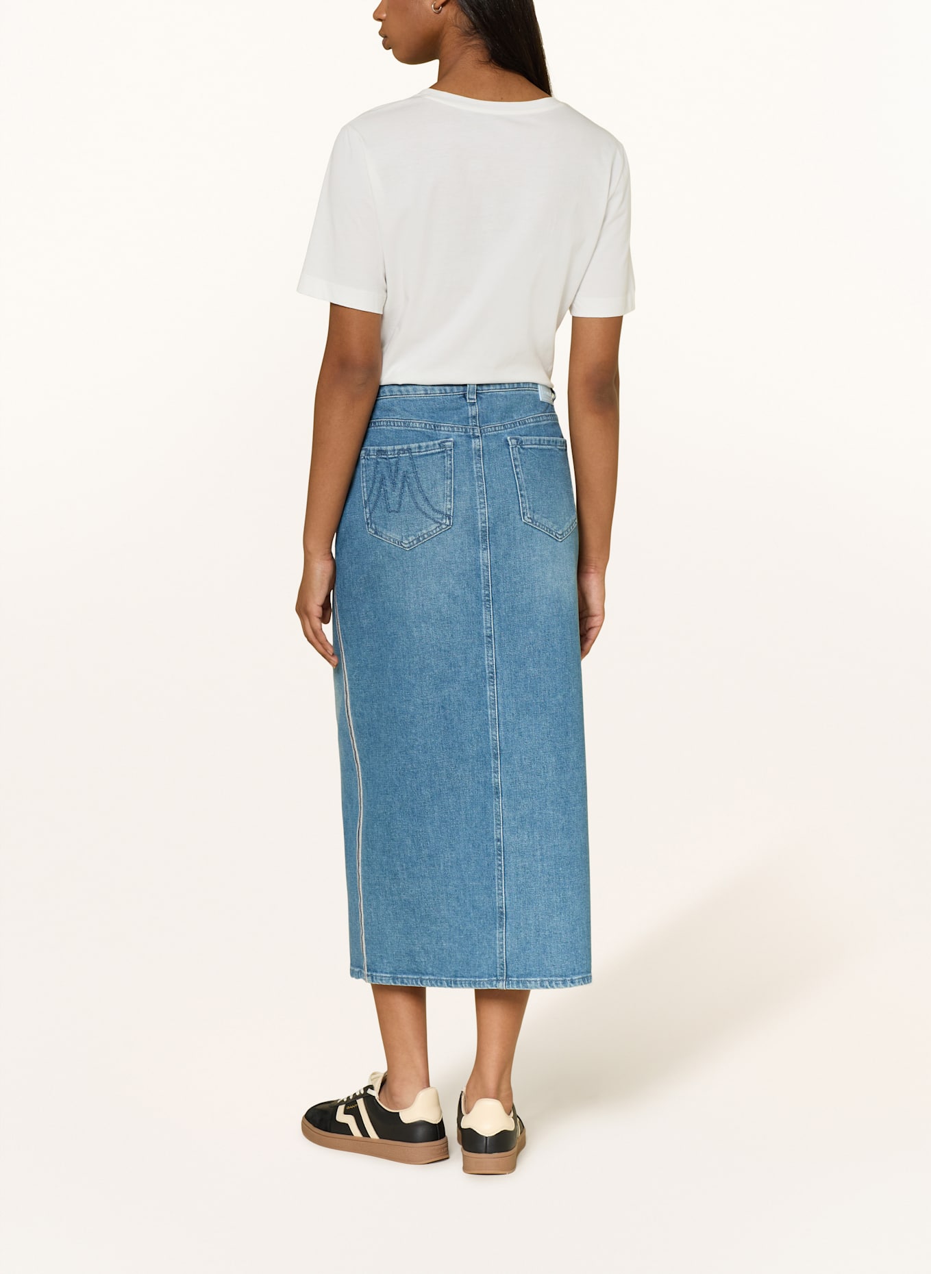 MARC CAIN T-Shirt mit Schmucksteinen: WEISS