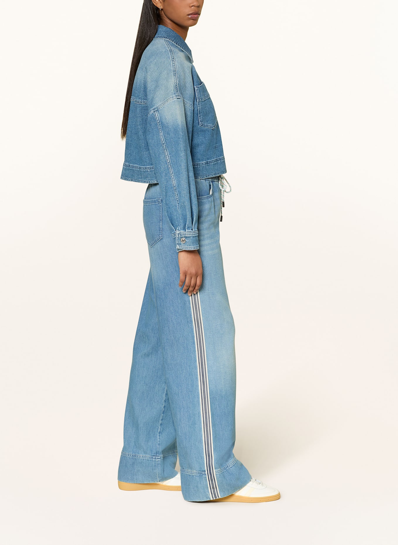 MARC CAIN Jeans WELKOM mit Galonstreifen: 353 blue denim