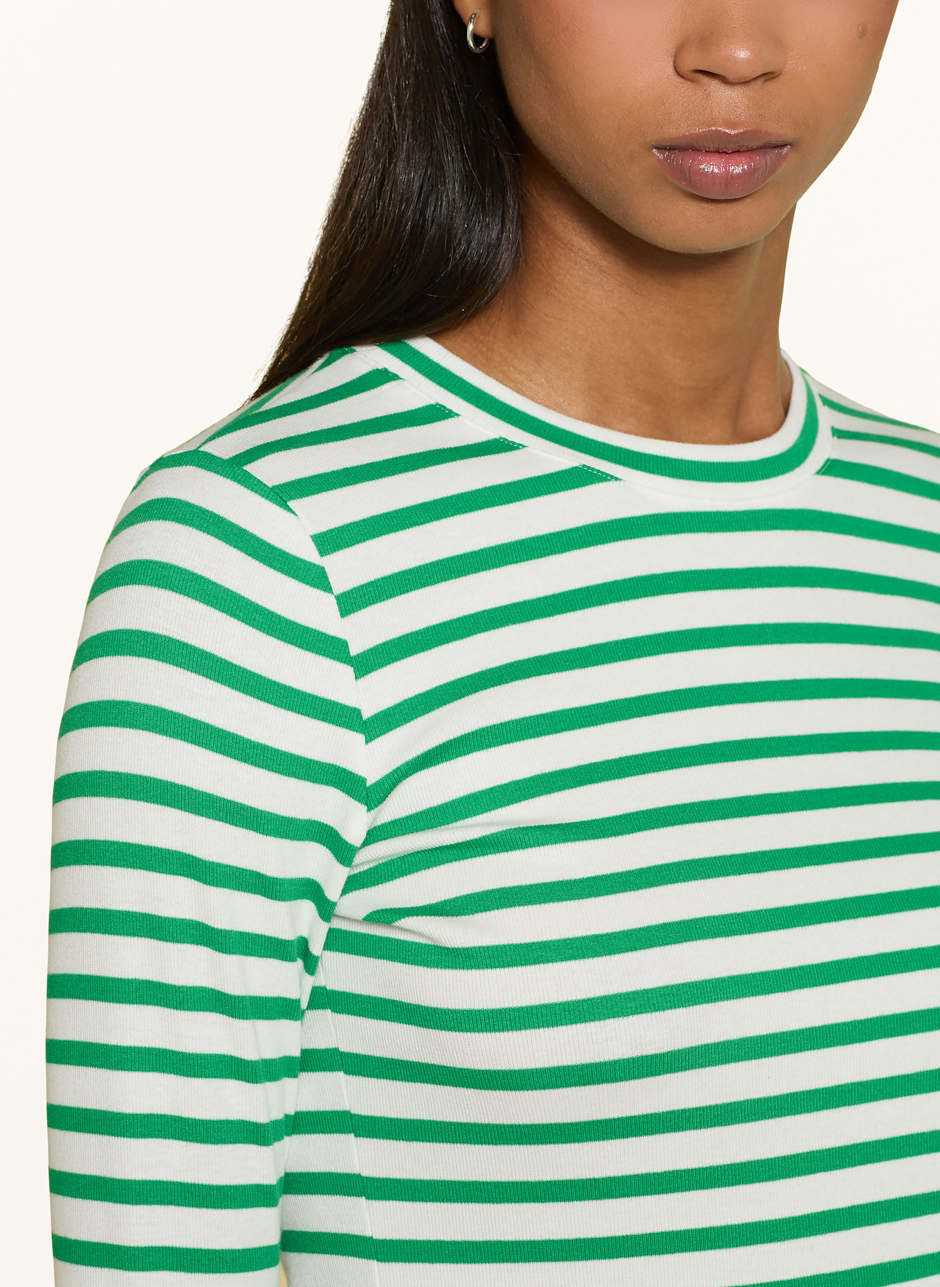 MARC CAIN Longsleeve: 554 bright emerald new