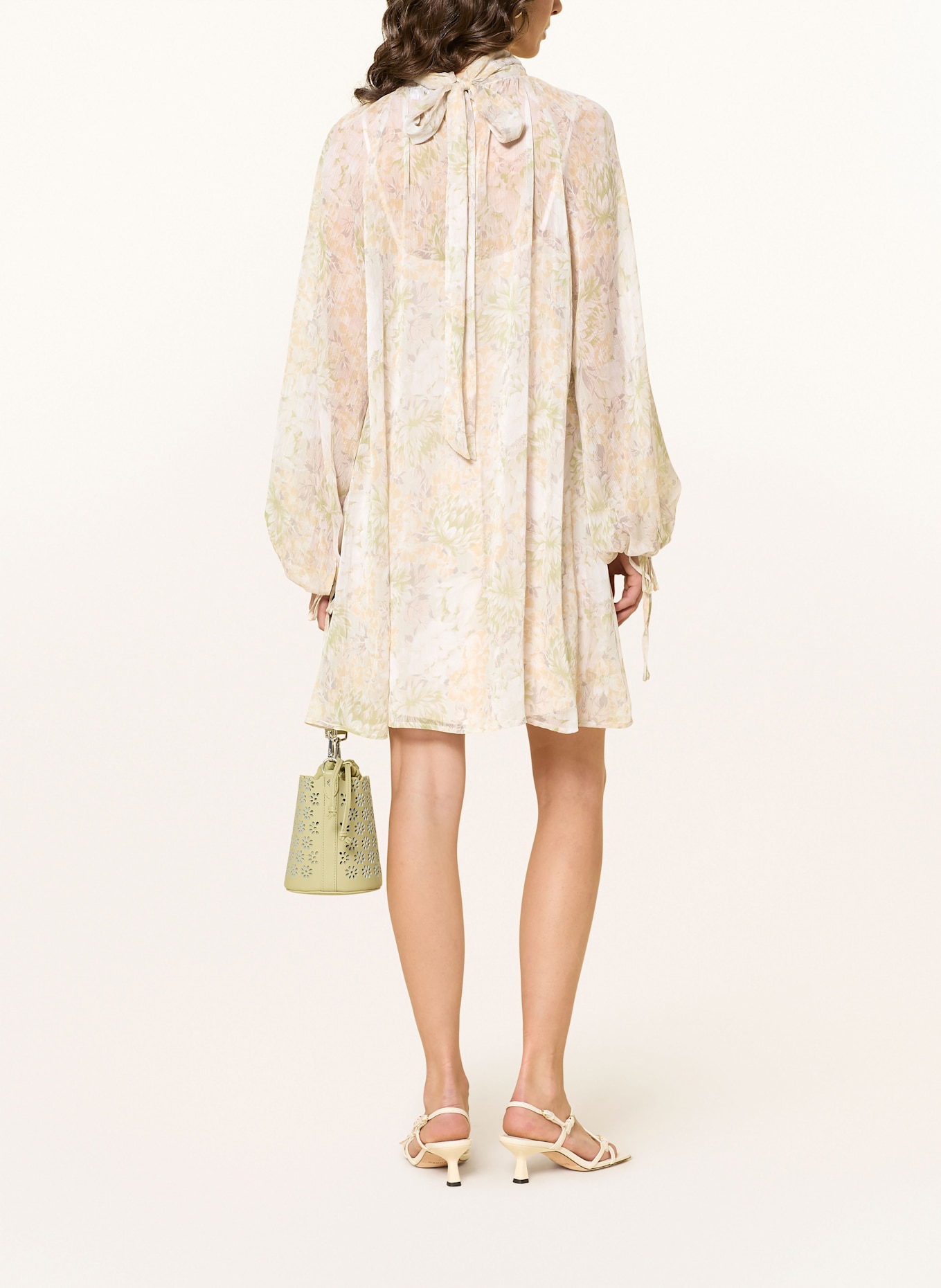 MRS & HUGS Sukienka z wolantami: ECRU / JASNOZIELONY / JASNOPOMARAŃCZOWY