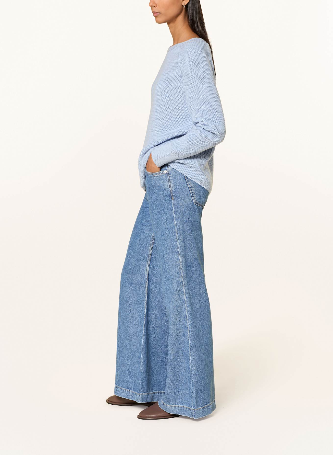 Marc O'Polo Flared Jeans: 025 Clean mid blue wash