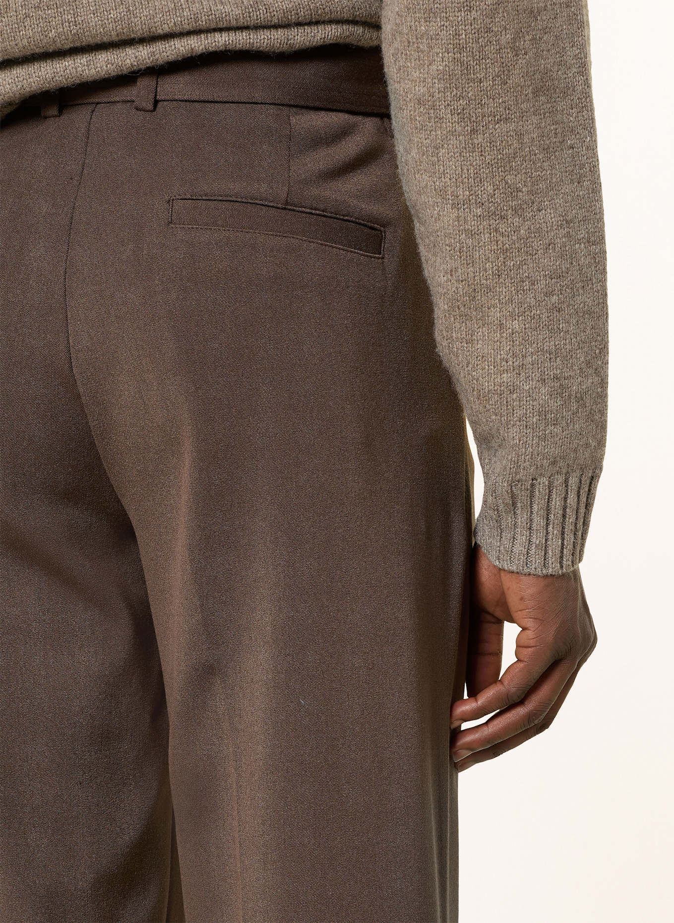 EIGHTYFIVE Hose Straight Fit: BRAUN