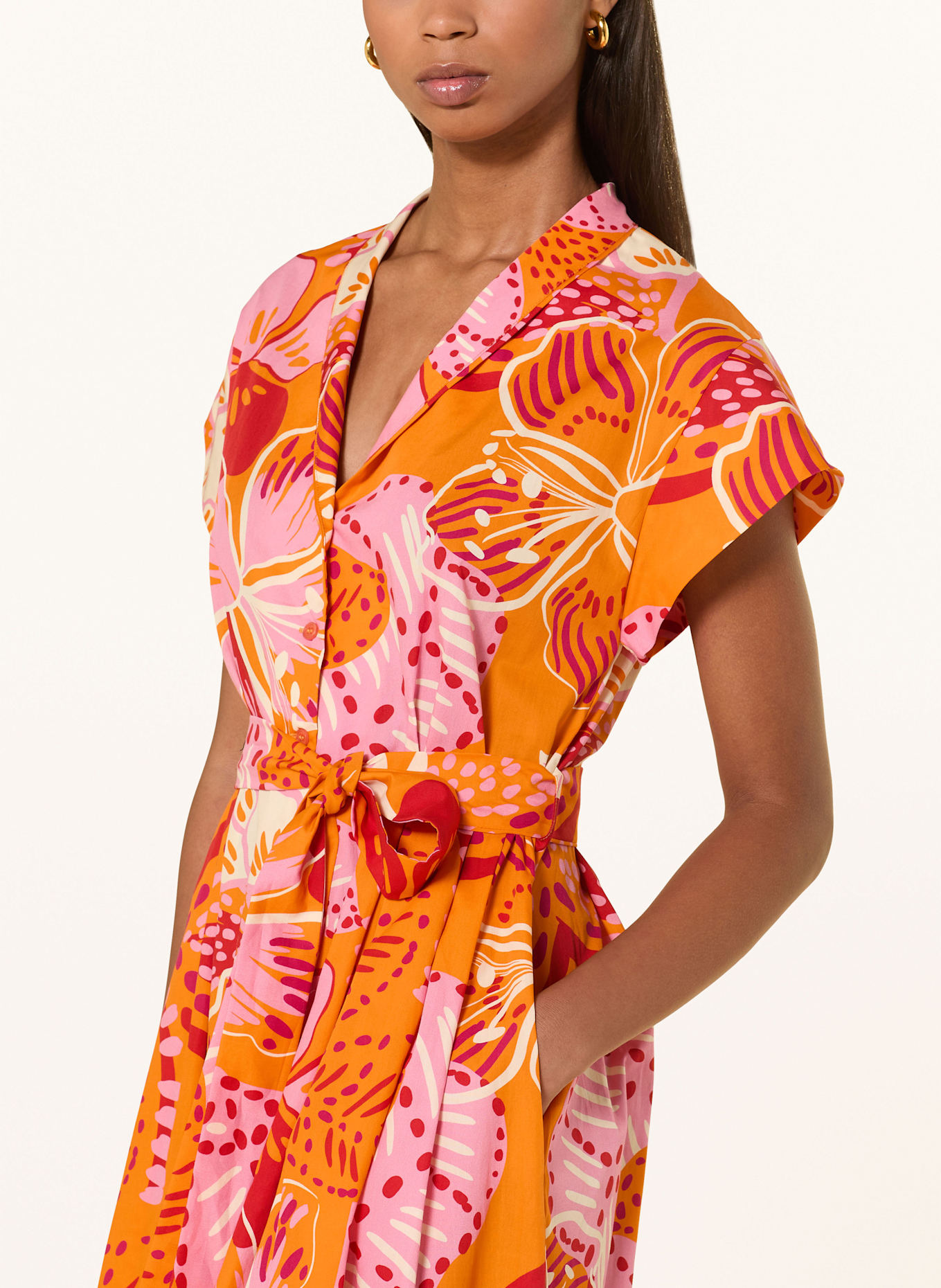 ANNA's Dress: ORANGE / PINK / RED