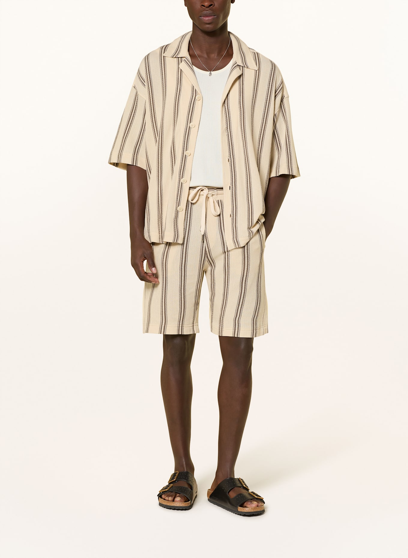 DRYKORN Gebreid resorthemd BASIIL Comfort Fit: LICHTBRUIN / MARRON FONCÉ