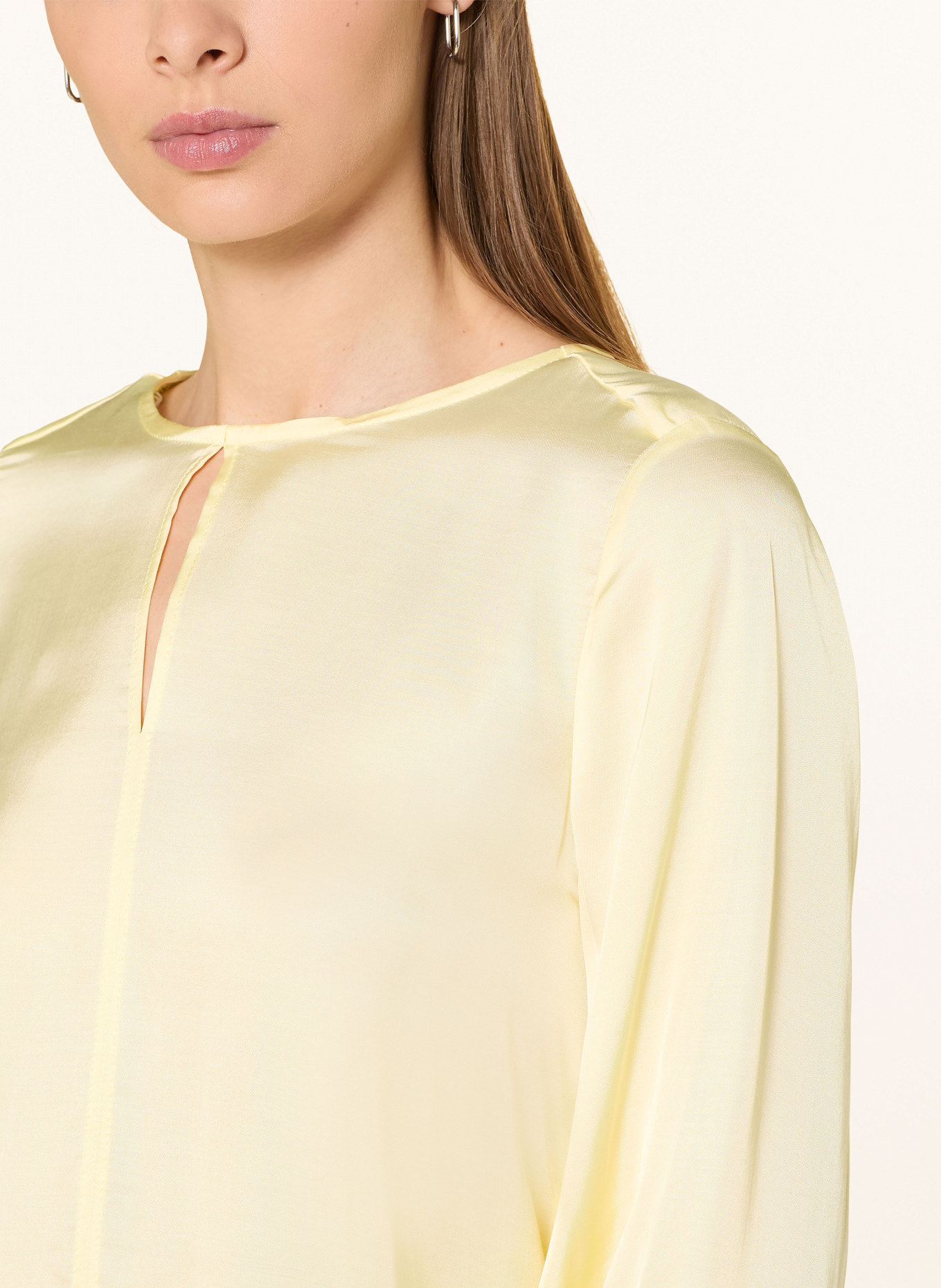 1863 by ETERNA Halenka: TMAVĚ ŽLUTÁ