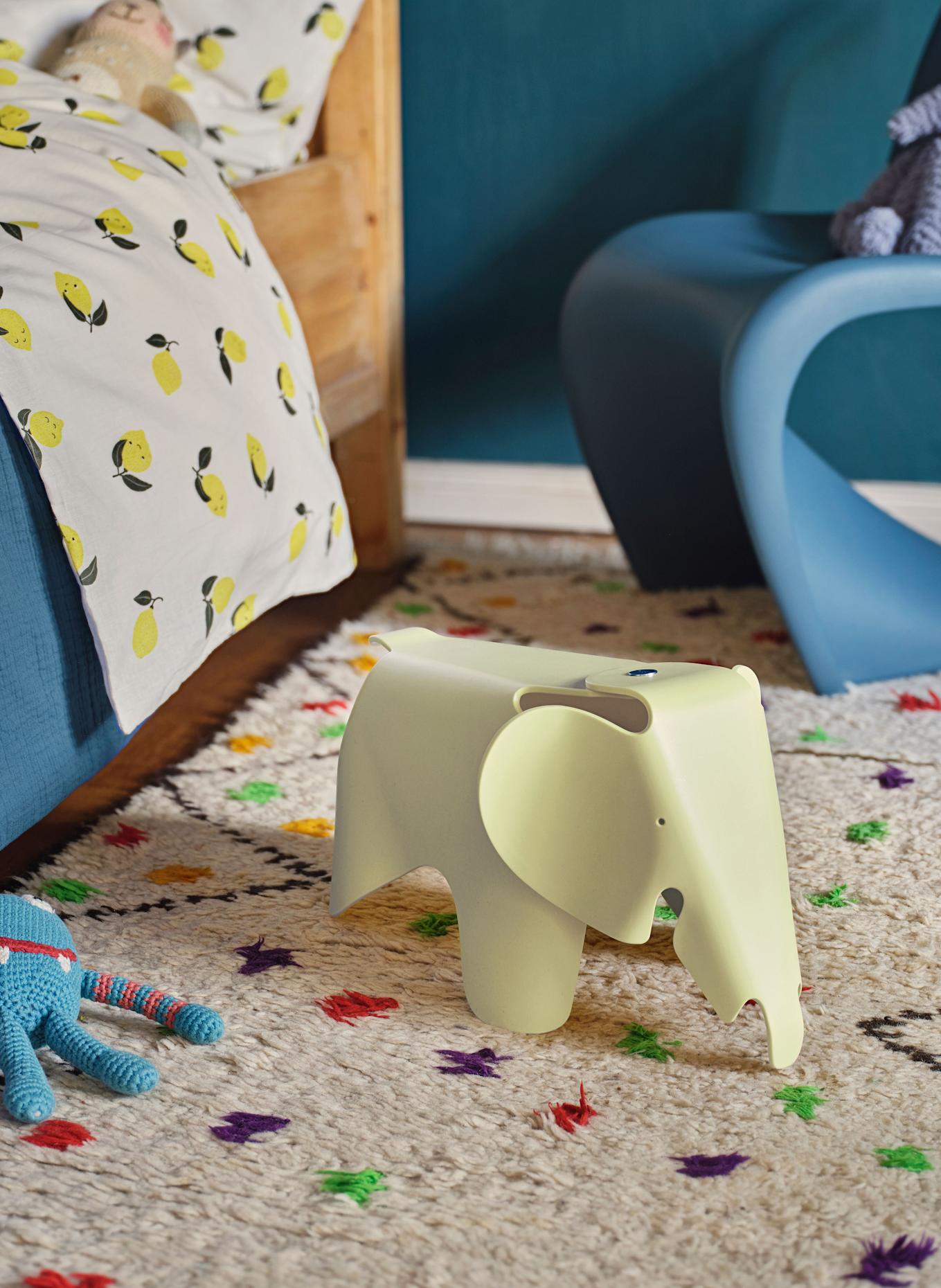 vitra Figurine décorative EAMES ELEPHANT SMALL: JAUNE CLAIR