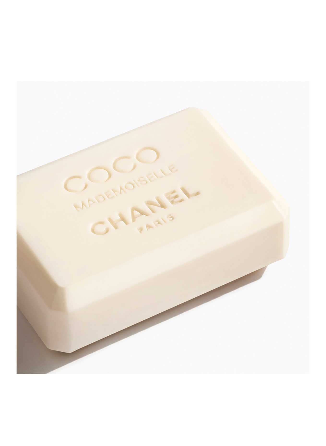 CHANEL COCO MADEMOISELLE