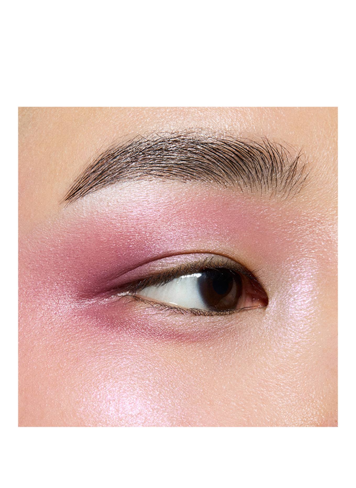 M.A.C GLITTER SINGLE EYE SHADOW COMPACT