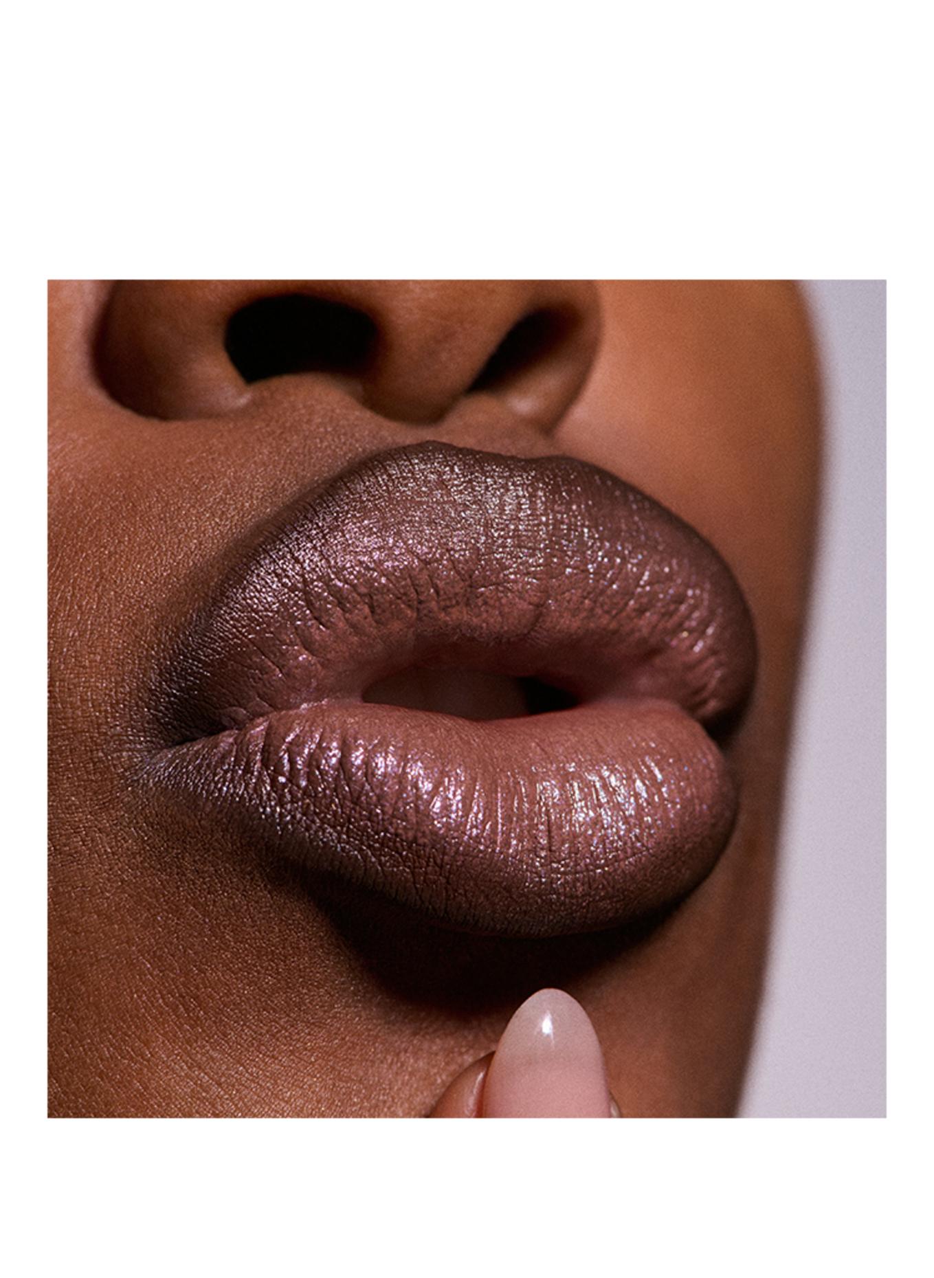 M.A.C DAZZLELIPS CRAYON: GEM STONE