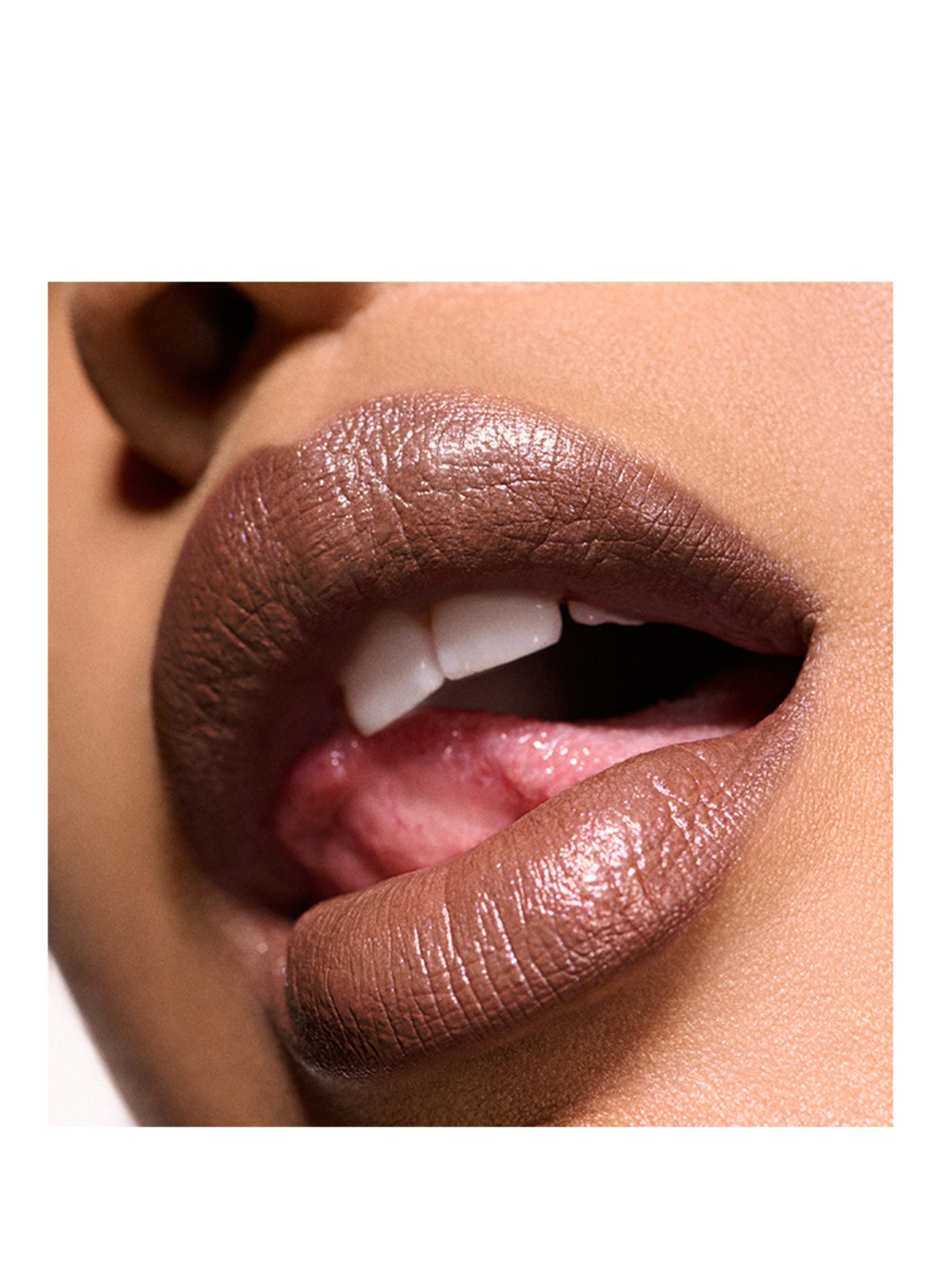 M.A.C DAZZLELIPS CRAYON: GEM STONE