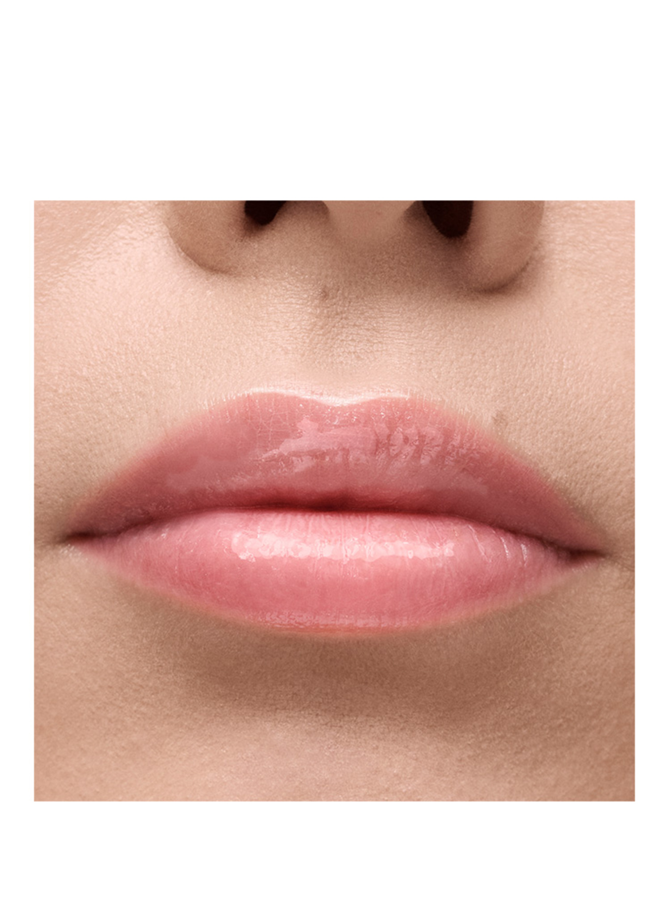 ESTÉE LAUDER GLOSSYPOUT LIP OIL: STRAWBERRY MILK