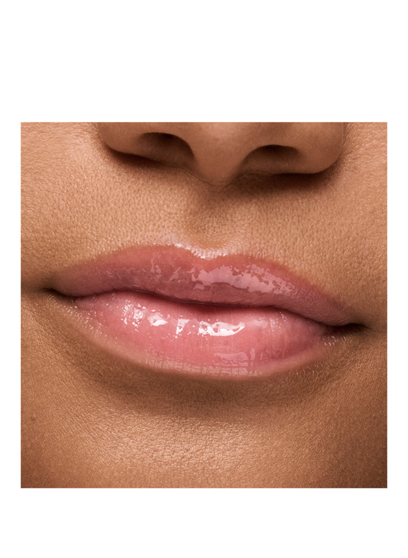 ESTÉE LAUDER GLOSSYPOUT LIP OIL: STRAWBERRY MILK