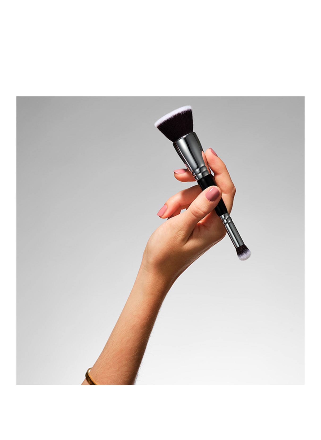 ZOEVA 801 COMPLEXION DUO BRUSH
