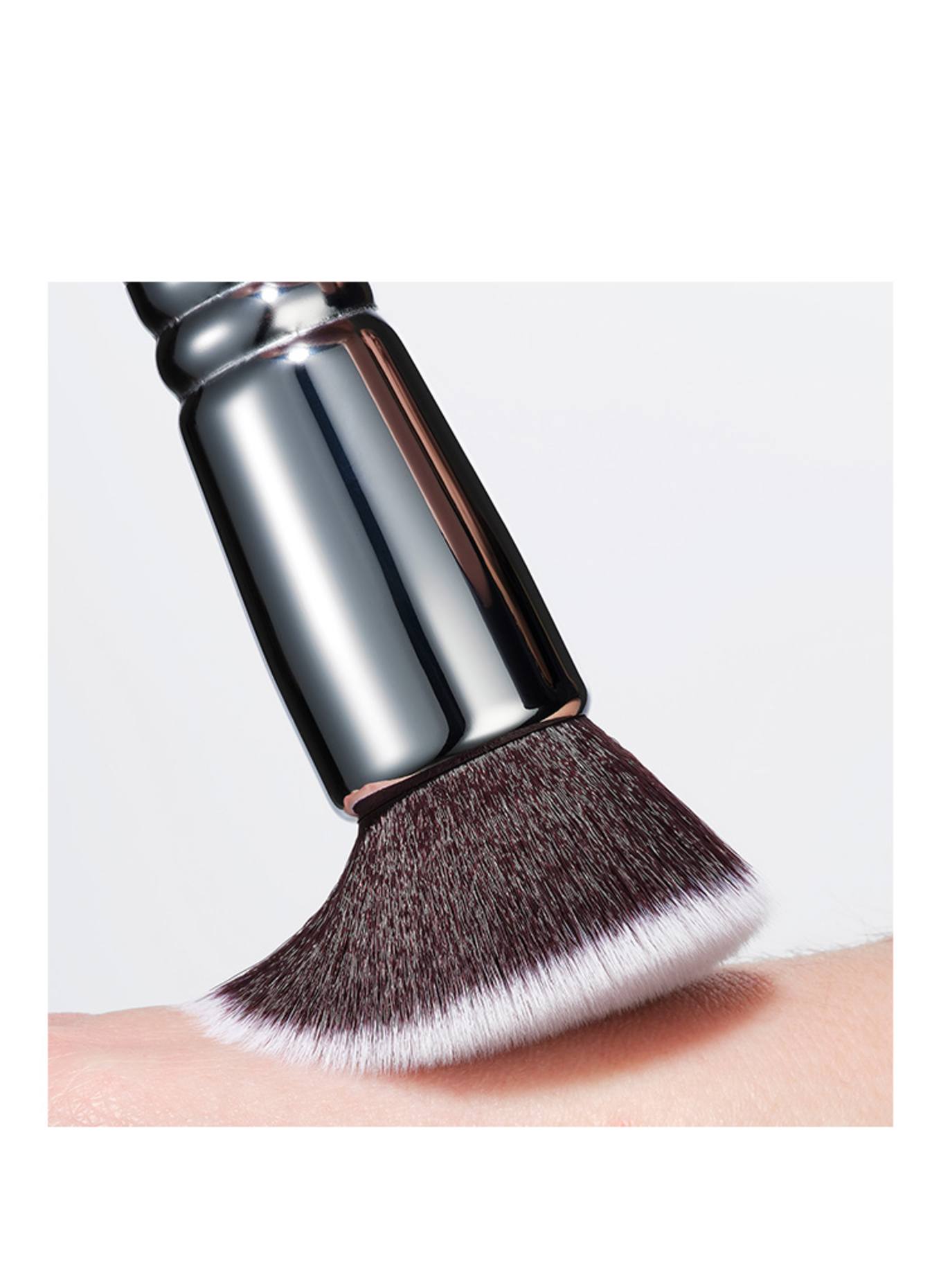 ZOEVA 801 COMPLEXION DUO BRUSH