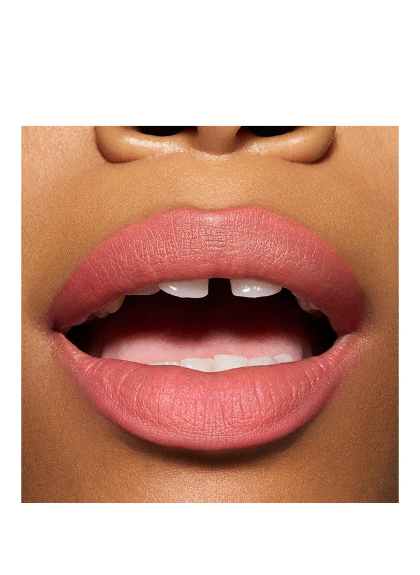 M.A.C POWDER KISS HAZY MATTE LIPSTICK: MANDARIN O