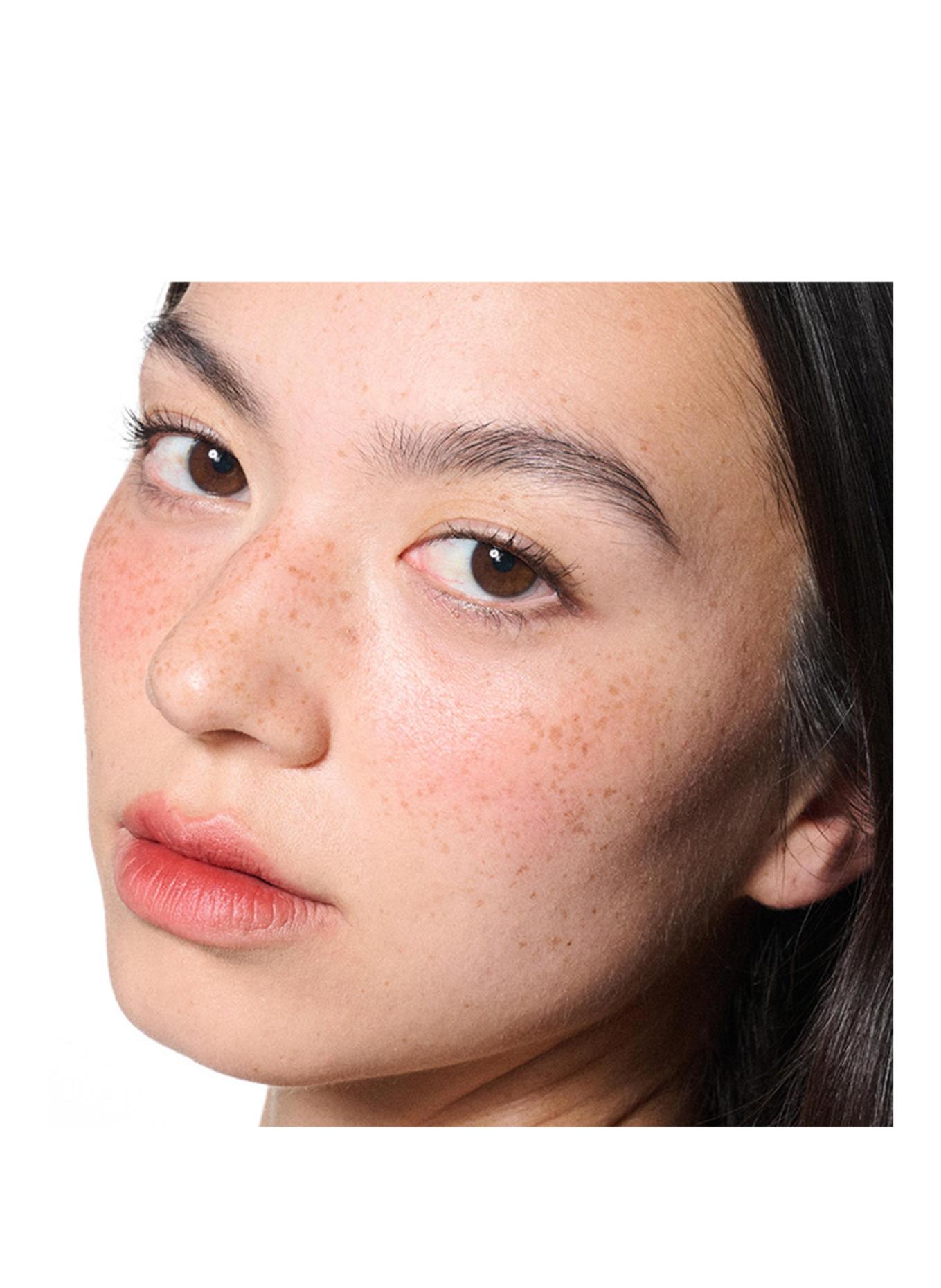 M.A.C POWDER KISS LIP + CHEEK MOUSSE: DEVOTED TO CHILI