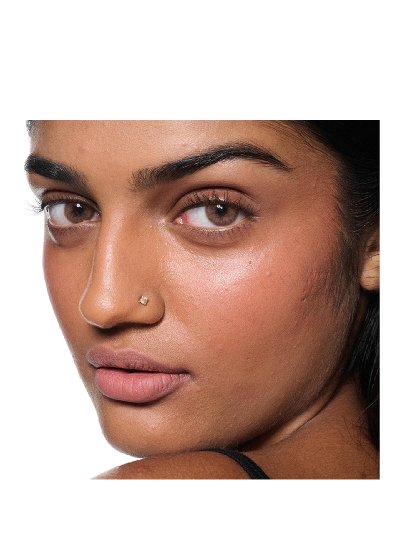 M.A.C POWDER KISS LIP + CHEEK MOUSSE: DATE-MAKER