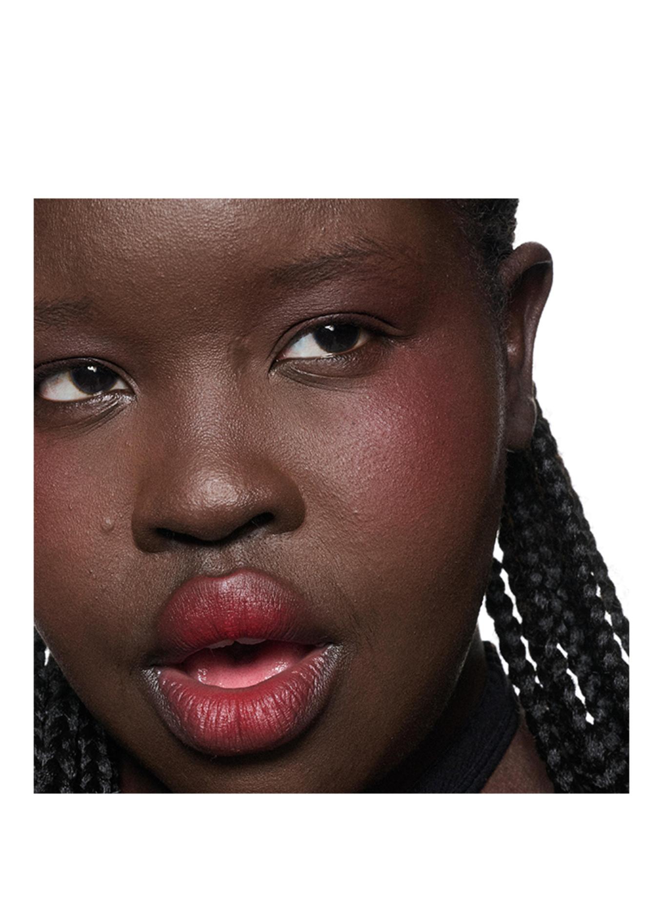 M.A.C POWDER KISS LIP + CHEEK MOUSSE: RUBY BOO