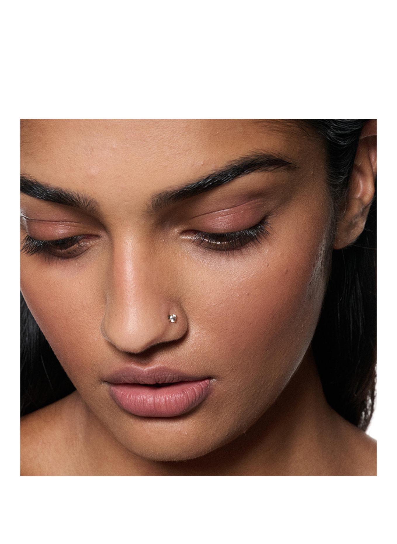 M.A.C POWDER KISS LIP + CHEEK MOUSSE: DEVOTED TO CHILI