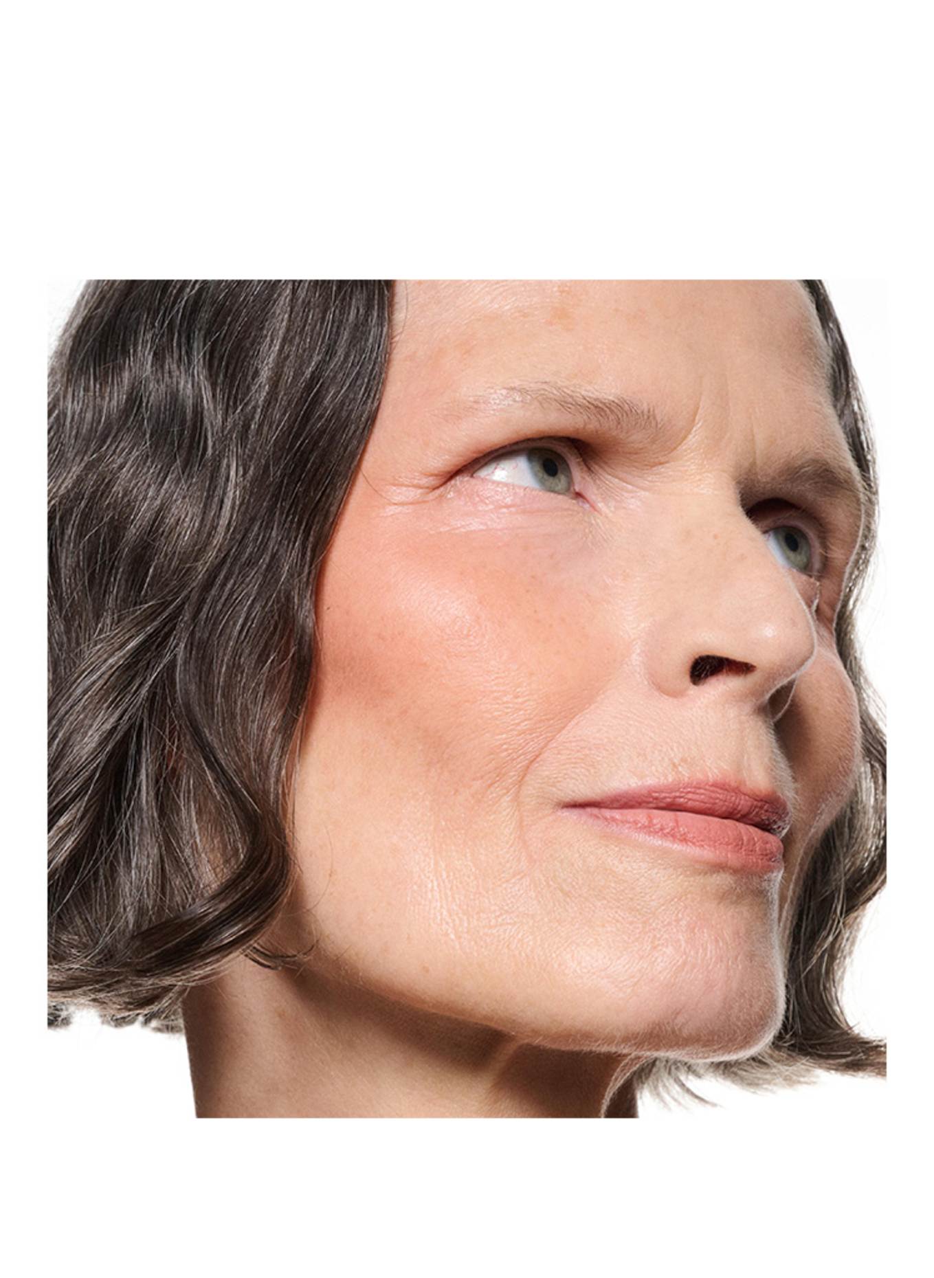 M.A.C POWDER KISS LIP + CHEEK MOUSSE: WARM HUG