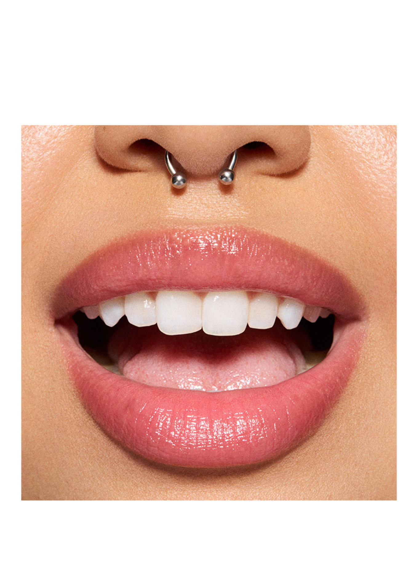 M.A.C GLOWPLAY TENDERTALK LIP BALM: SMILE