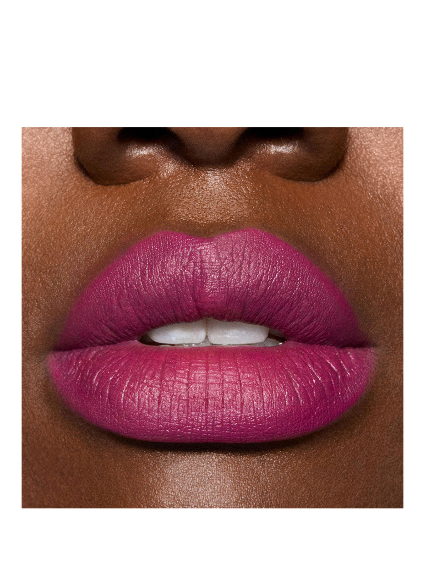M.A.C MACXIMAL SILKY MATTE LIPSTICK: JUICED RASPBERRY