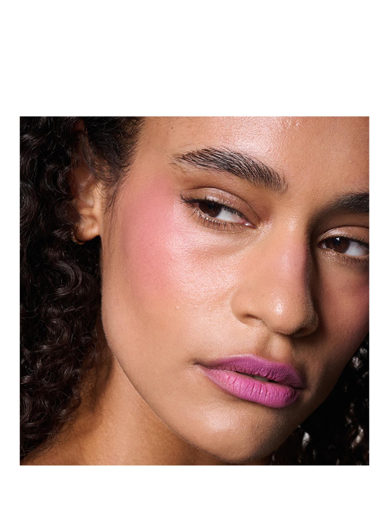 M.A.C POWDER KISS LIP + CHEEK MOUSSE: SOMETHING BORROWED