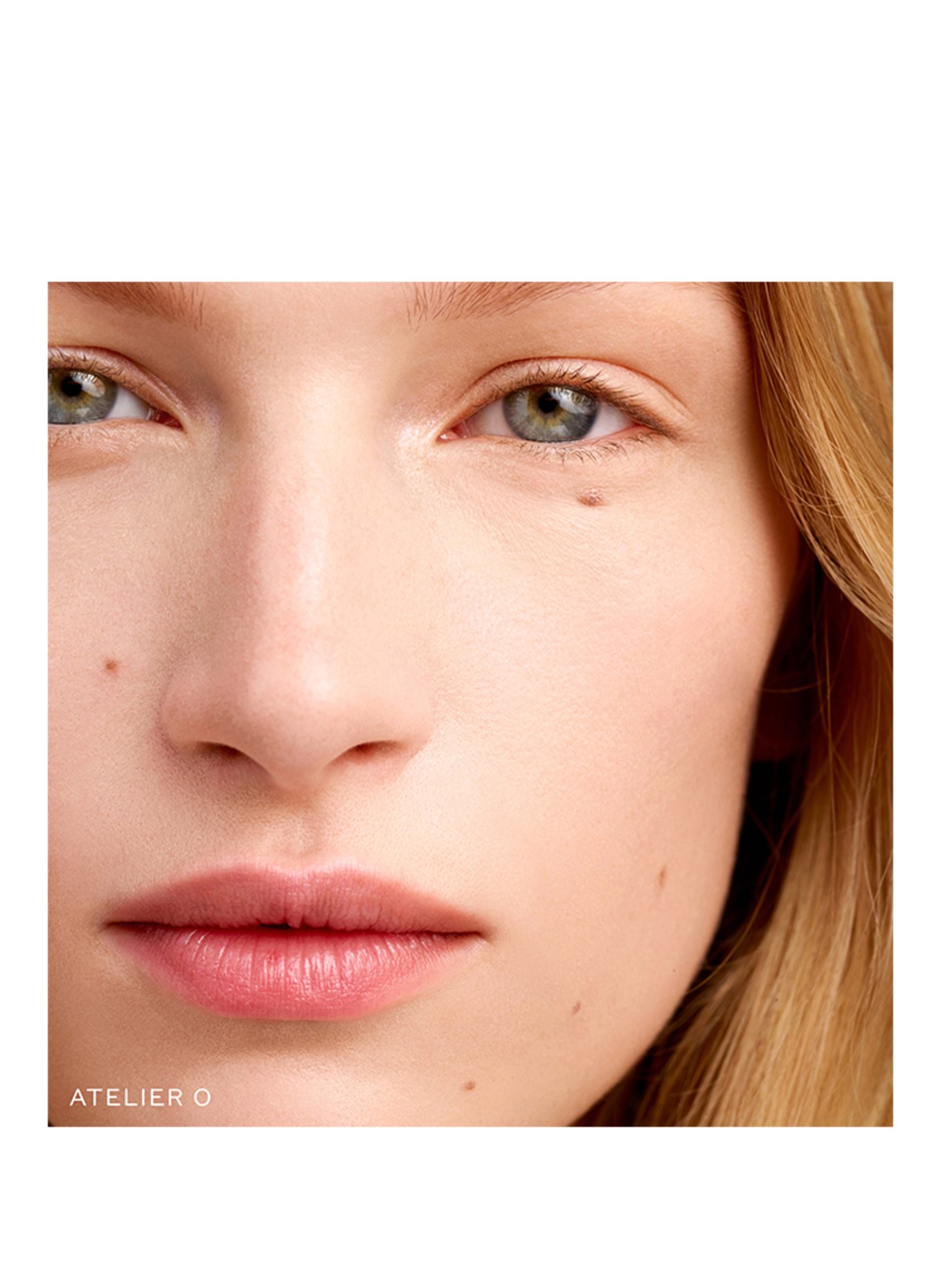 WESTMAN ATELIER VITAL SKIN FOUNDATION STICK: ATELIER O - PORCELAIN