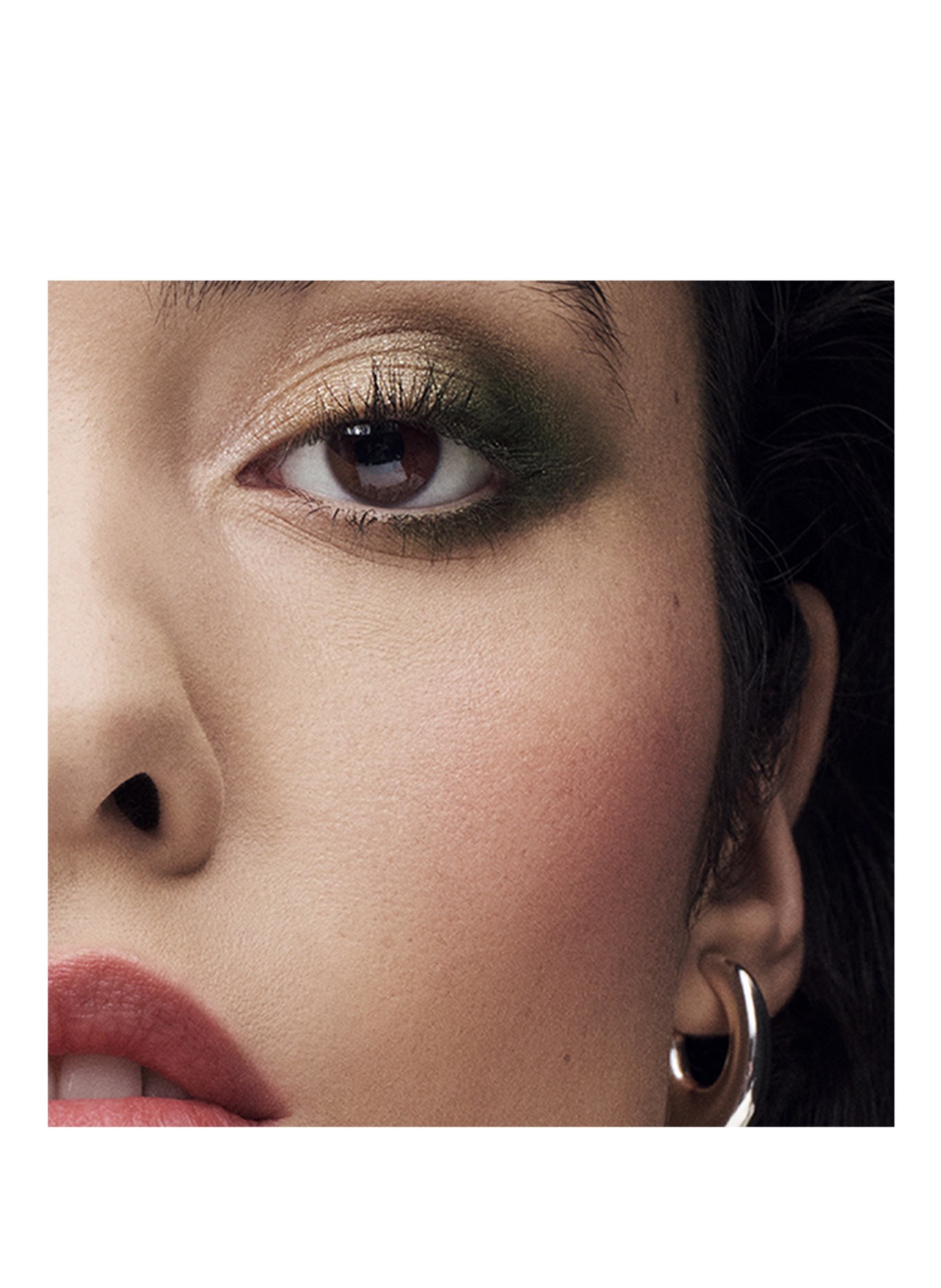 ESTÉE LAUDER PURE COLOUR ENVY SCULPTING BLUSH: PINK KISS