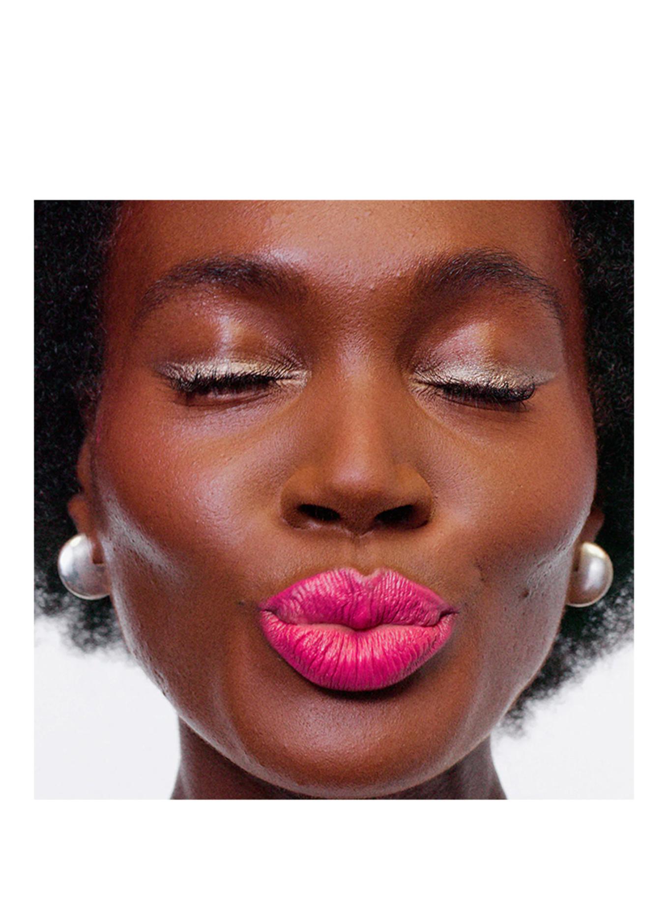 ZOEVA POUT PERFECT LIPSTICK PENCIL: OLIVIA