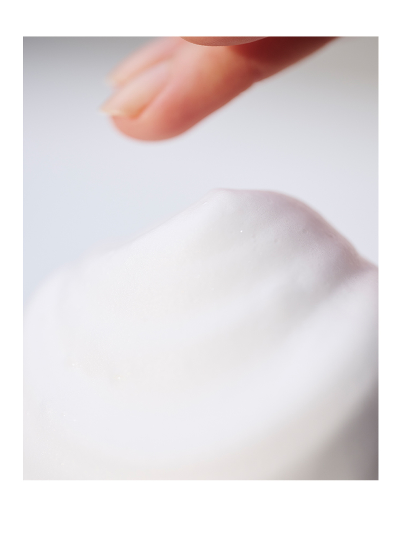 SENSAI SILKY PURIFYING