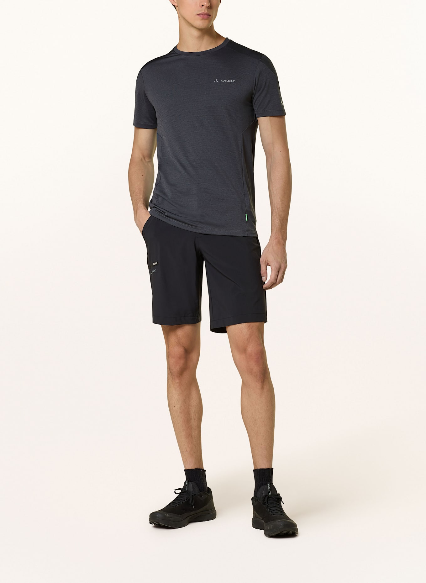 VAUDE Outdoor shorts FARLEY: BLACK