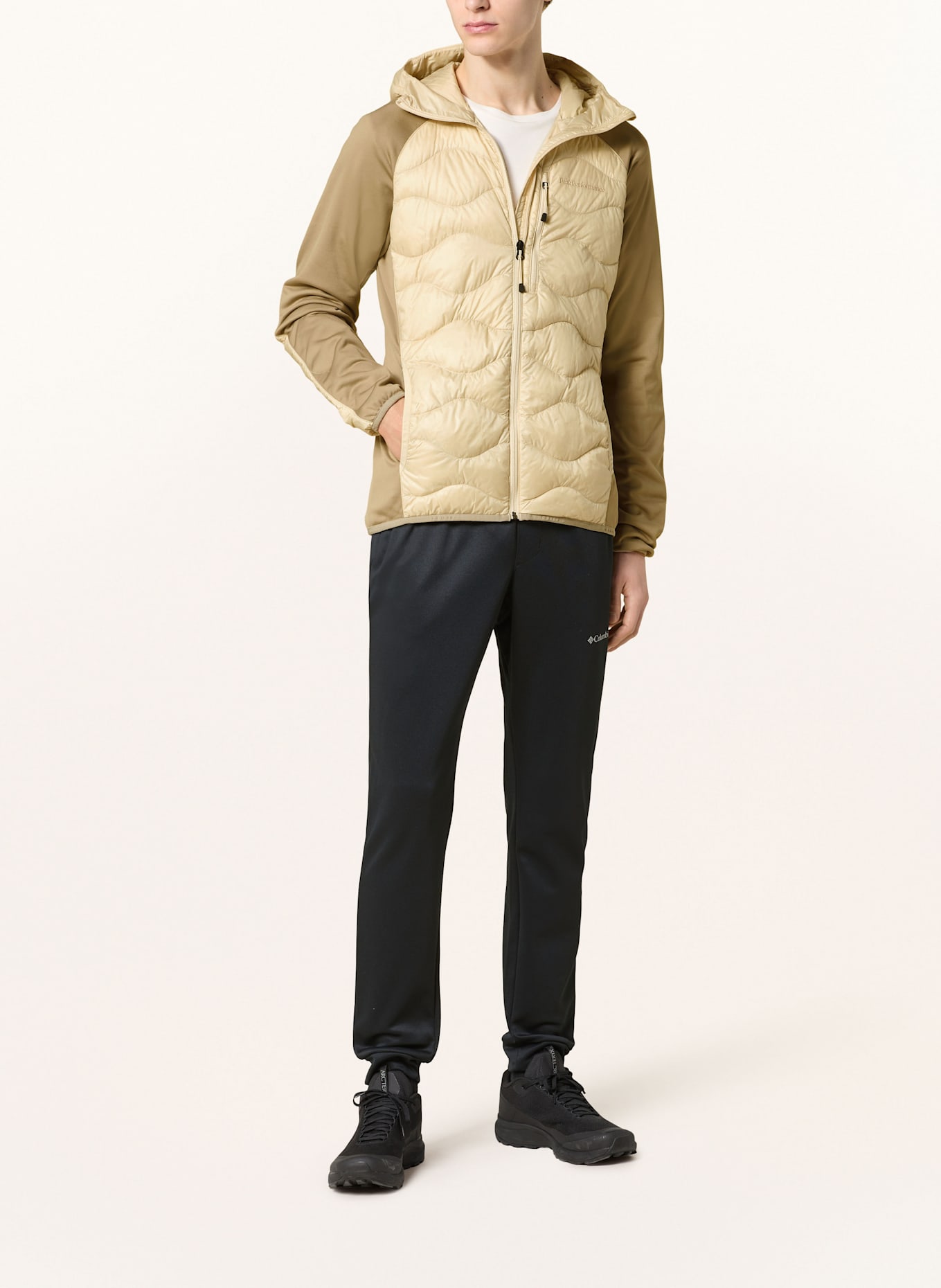 Peak Performance Hybrid-Daunenjacke HELIUM: BEIGE / CREME