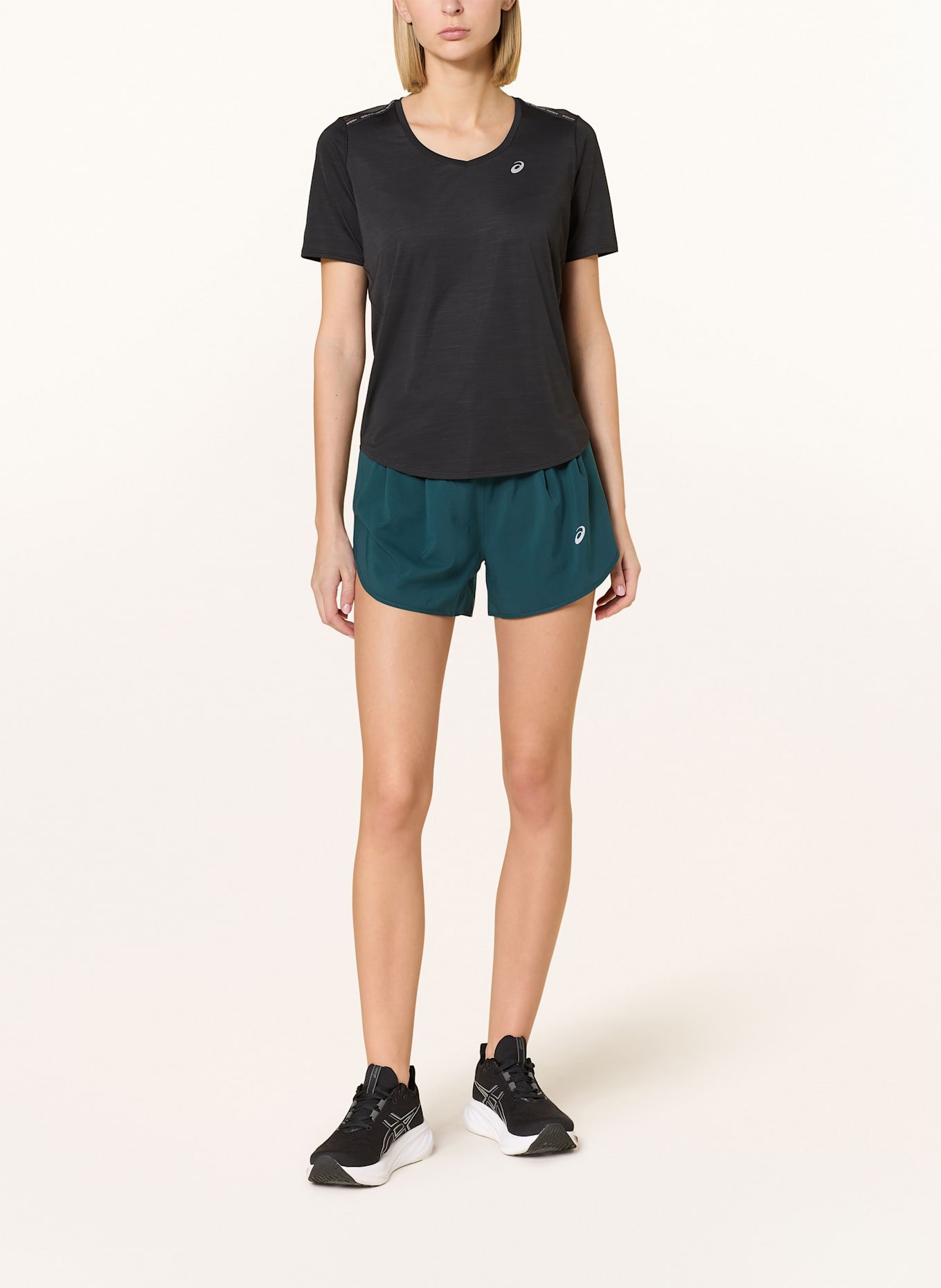 ASICS Running shorts ROAD 3.5IN, Color: GREEN (Image 2)