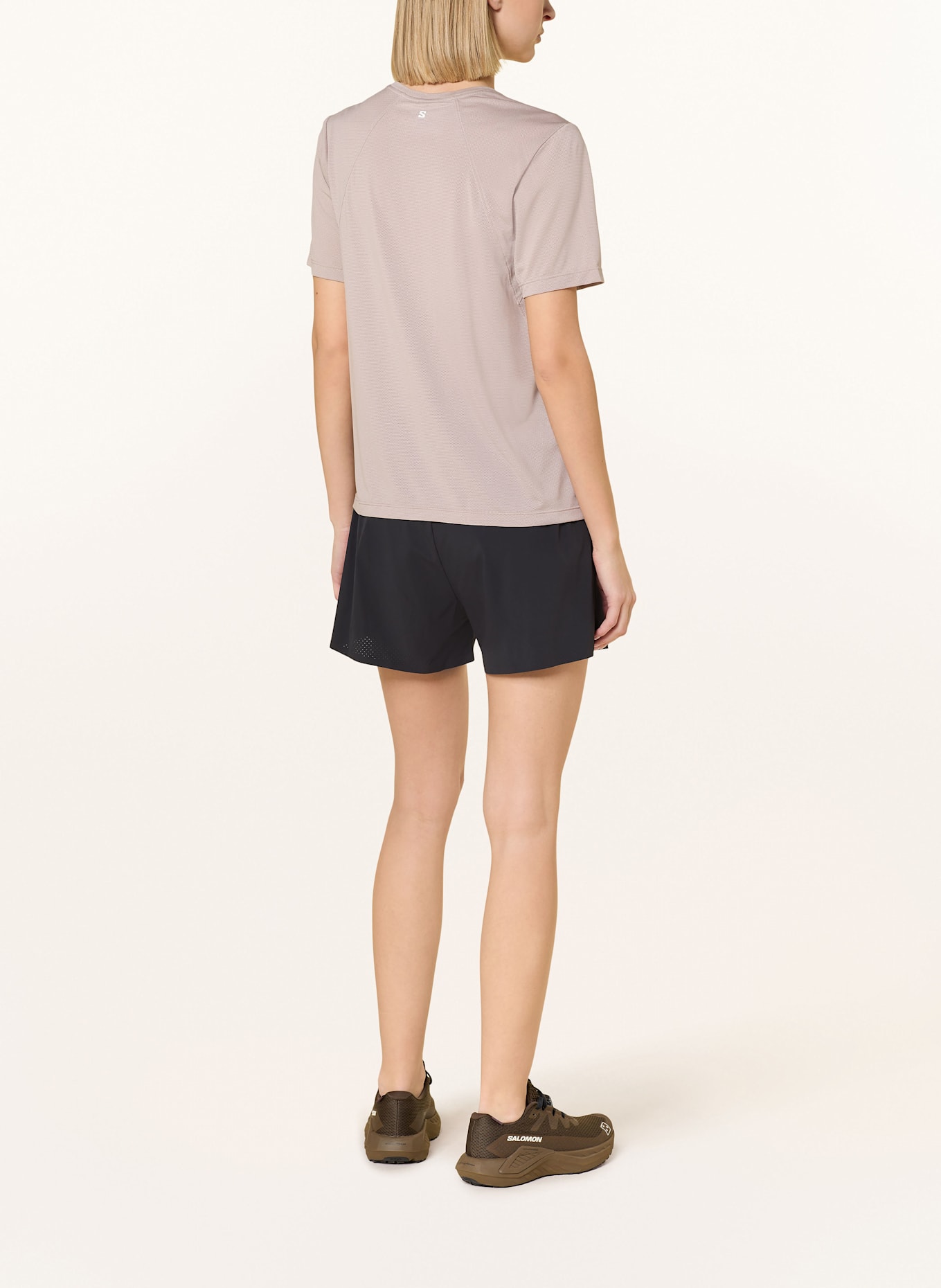 SALOMON Laufshirt SHKOUT CORE: TAUPE