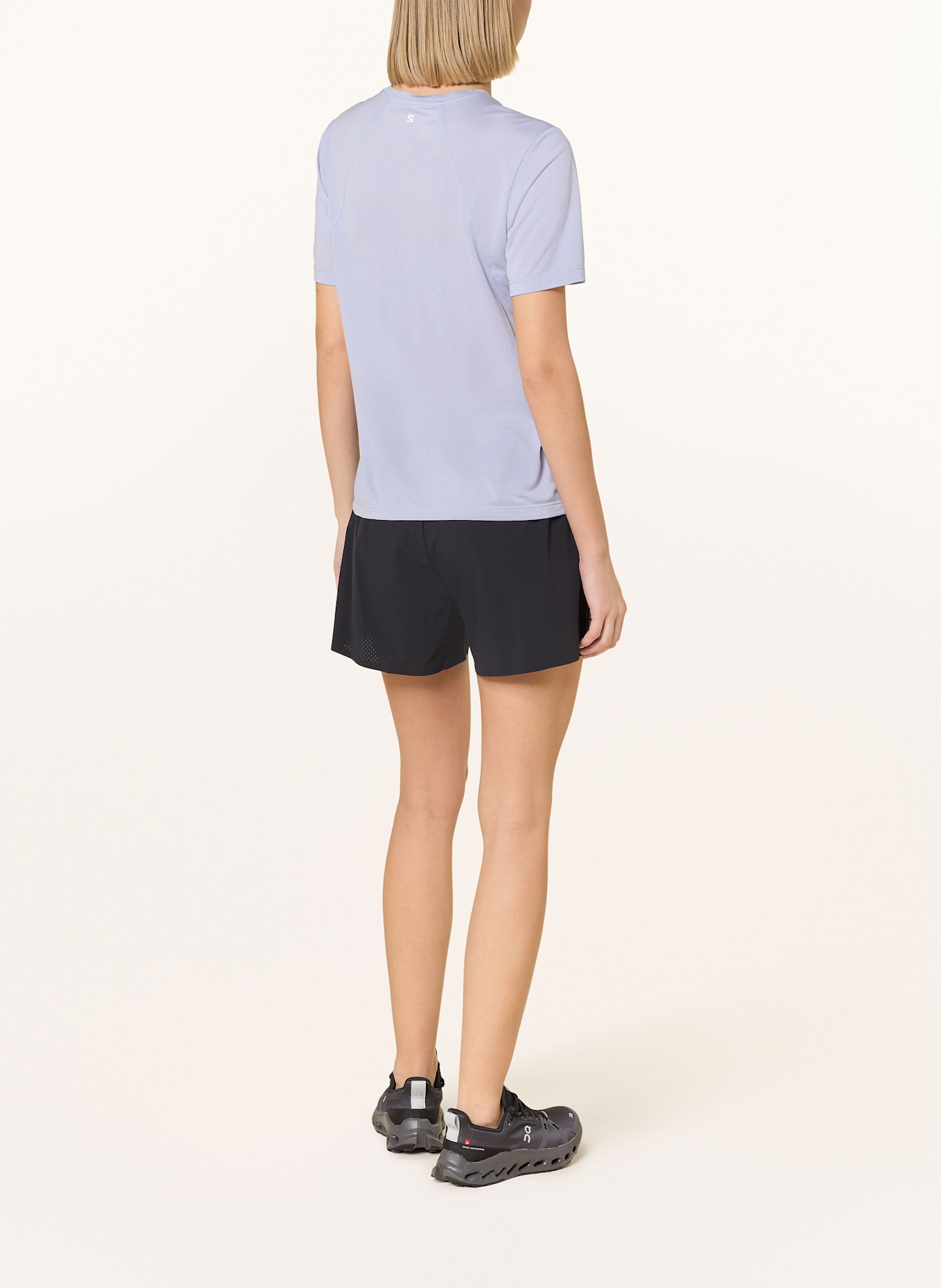 SALOMON Laufshirt SHKOUT CORE: HELLLILA