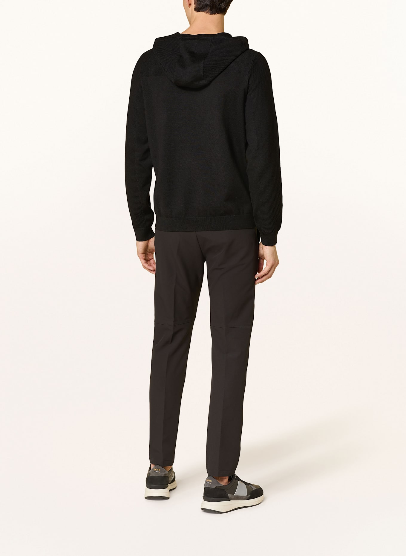 BOSS Strick-Hoodie MOMENTUM: SCHWARZ