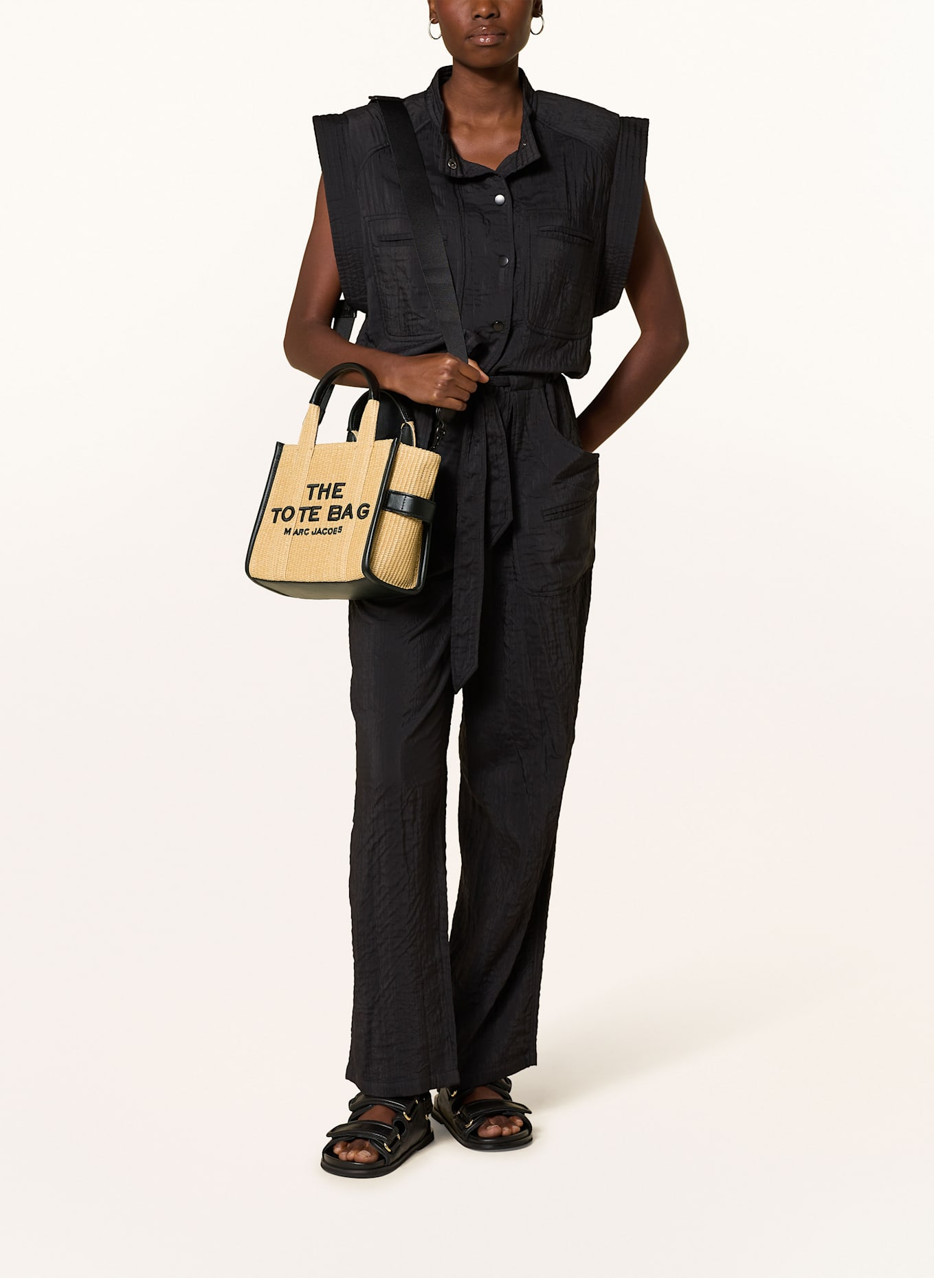 MARC JACOBS Shopper THE SMALL WOVEN TOTE: BEIGE/ SCHWARZ