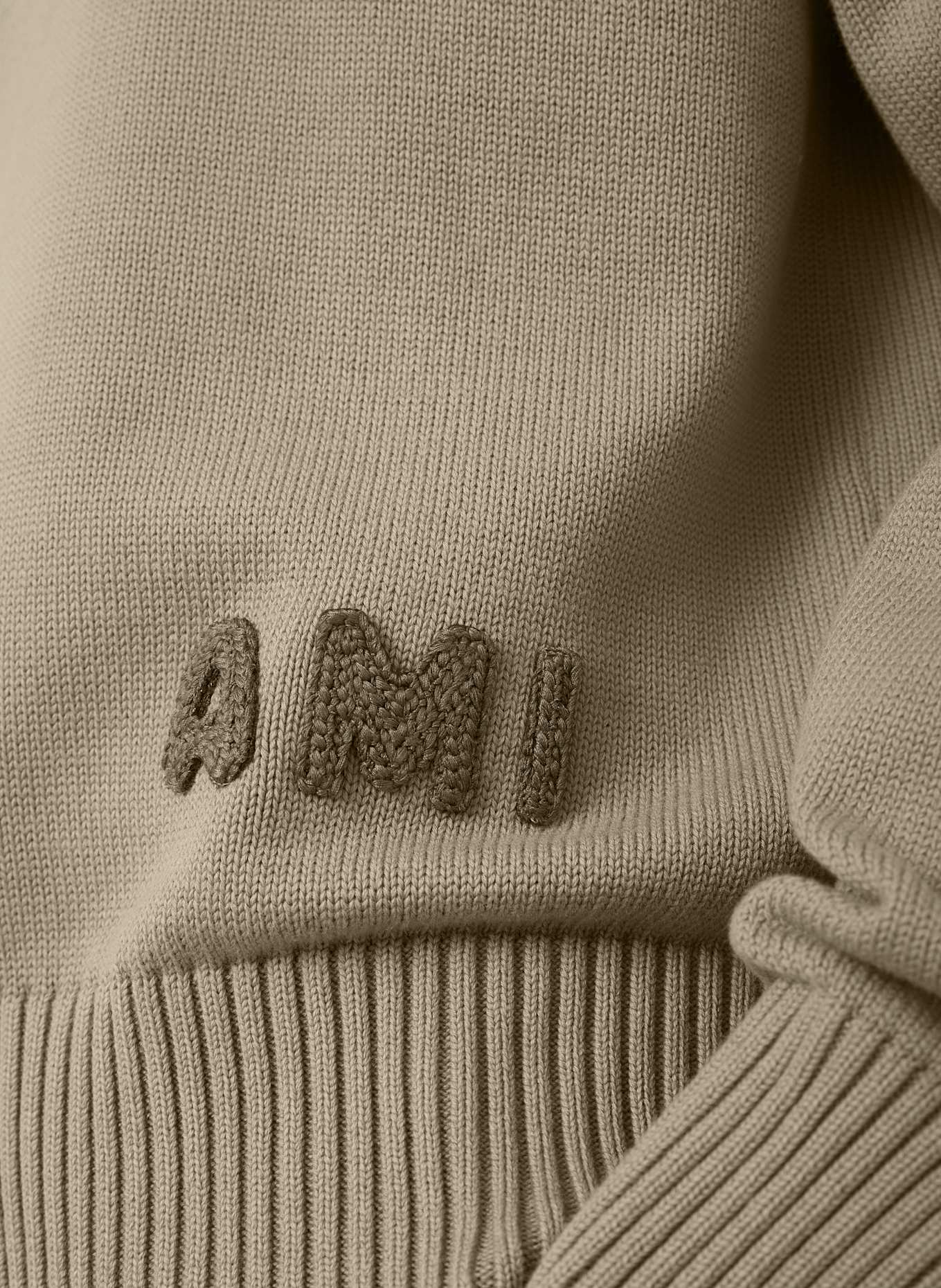 AMI PARIS Sweater: KHAKI