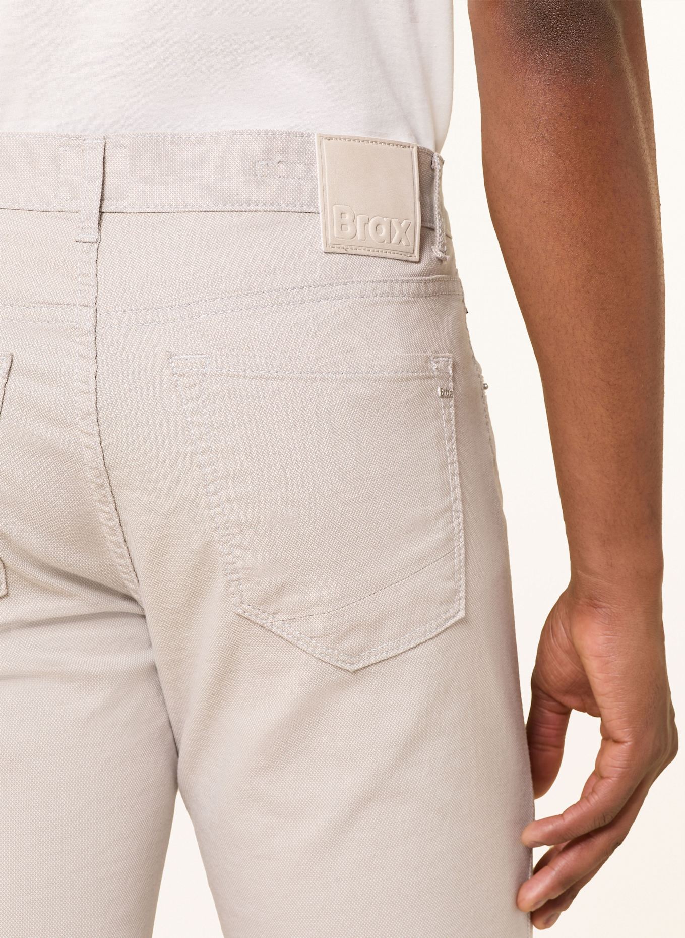 BRAX Hose CHUCK Modern Fit, Farbe: BEIGE (Bild 6)