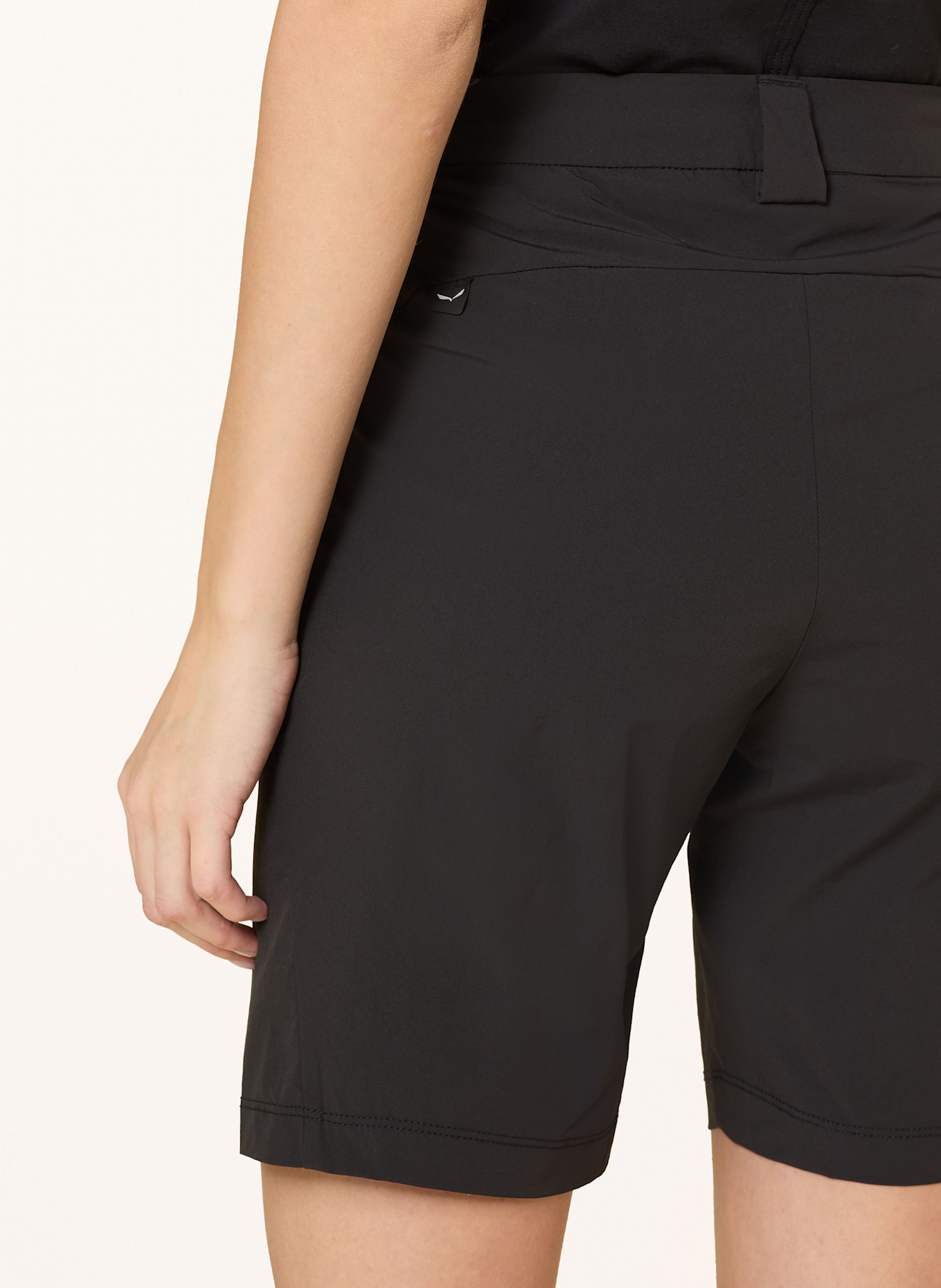 SALEWA Trekkingshorts PUEZ TALVENA: SCHWARZ