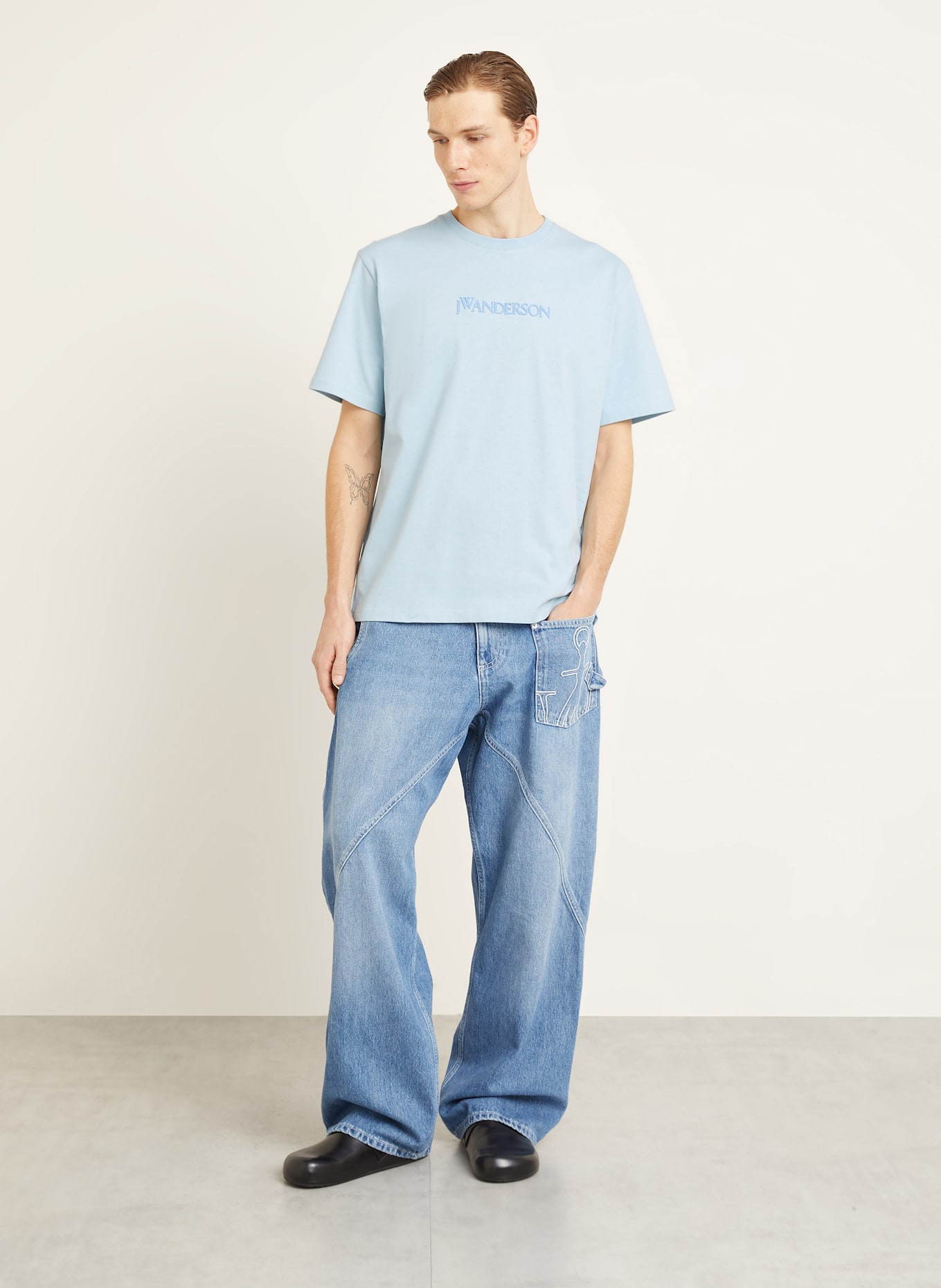 JW ANDERSON T-shirt: LIGHT BLUE