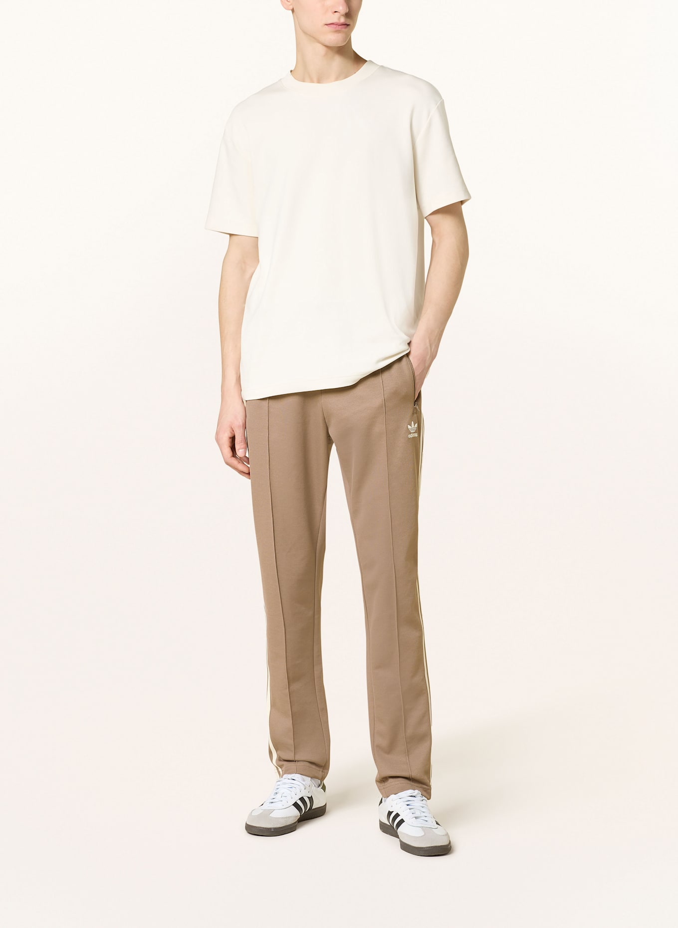 adidas Originals Tepláky ADICOLOR CLASSICS: TMAVĚ HNĚDÁ