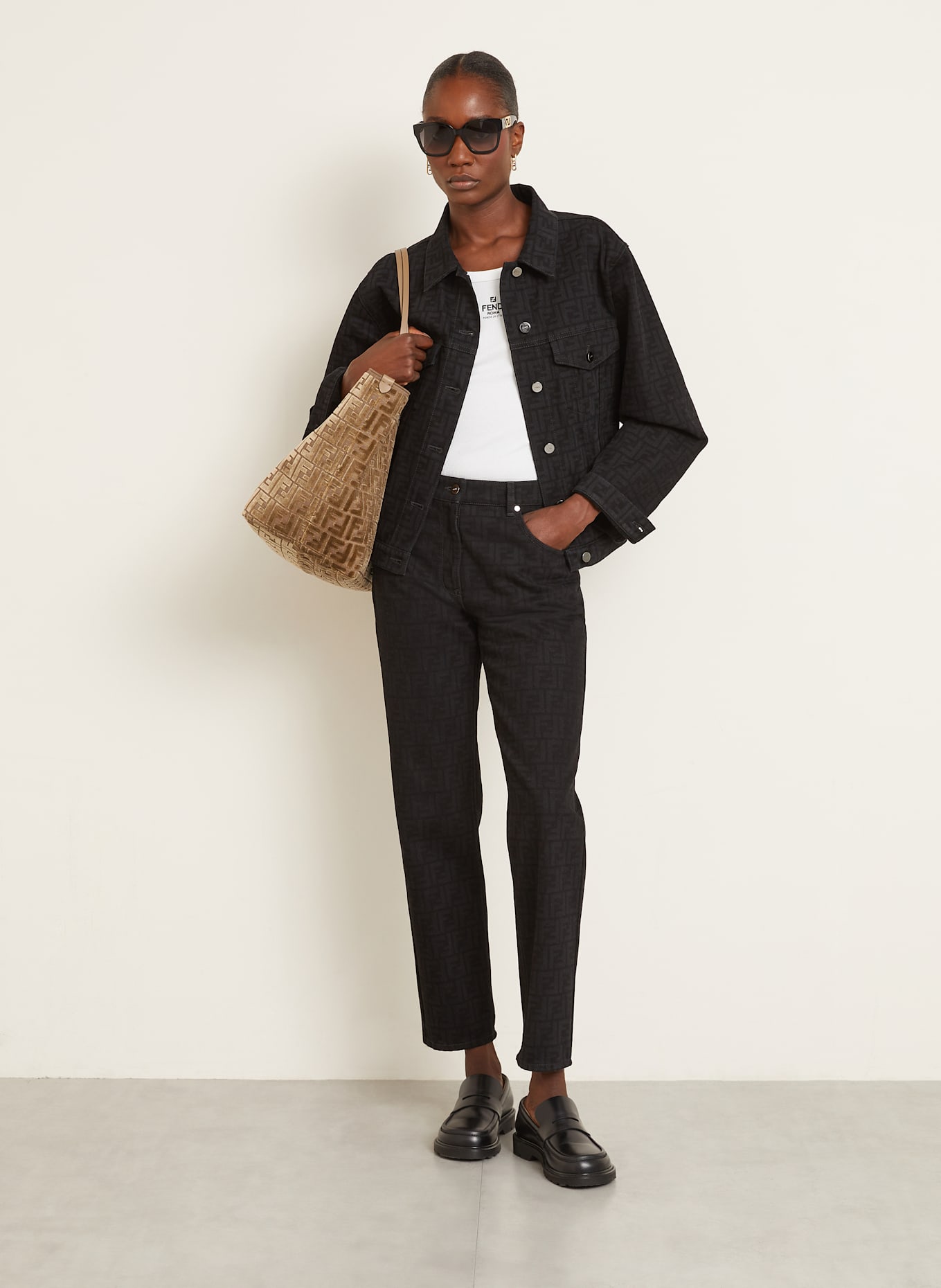 FENDI Shopper mit Pouch: BRAUN