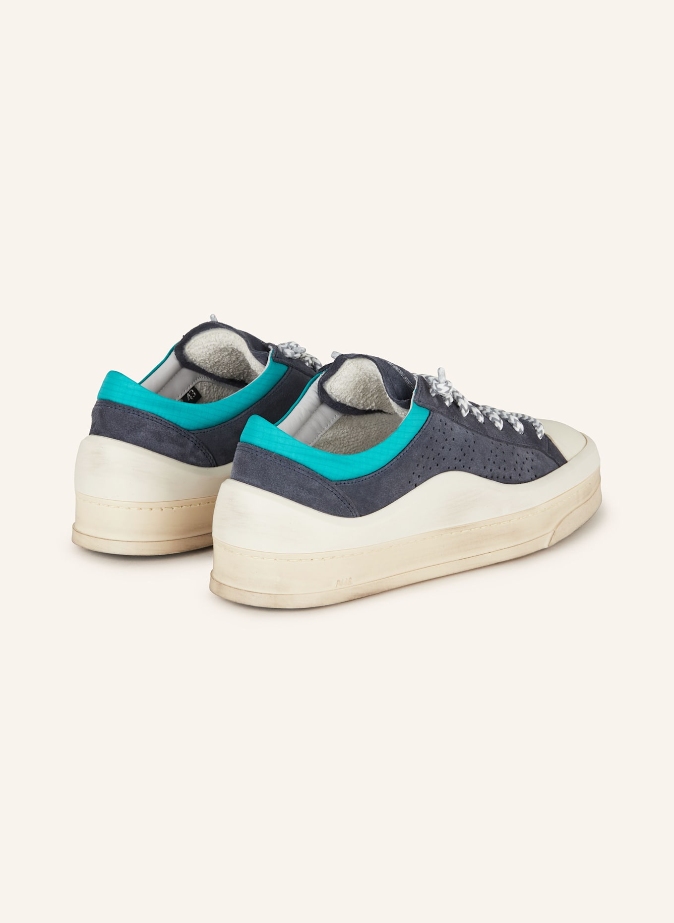 P448 Sneaker RAIL LOW: DONKERBLAUW / CRÈME