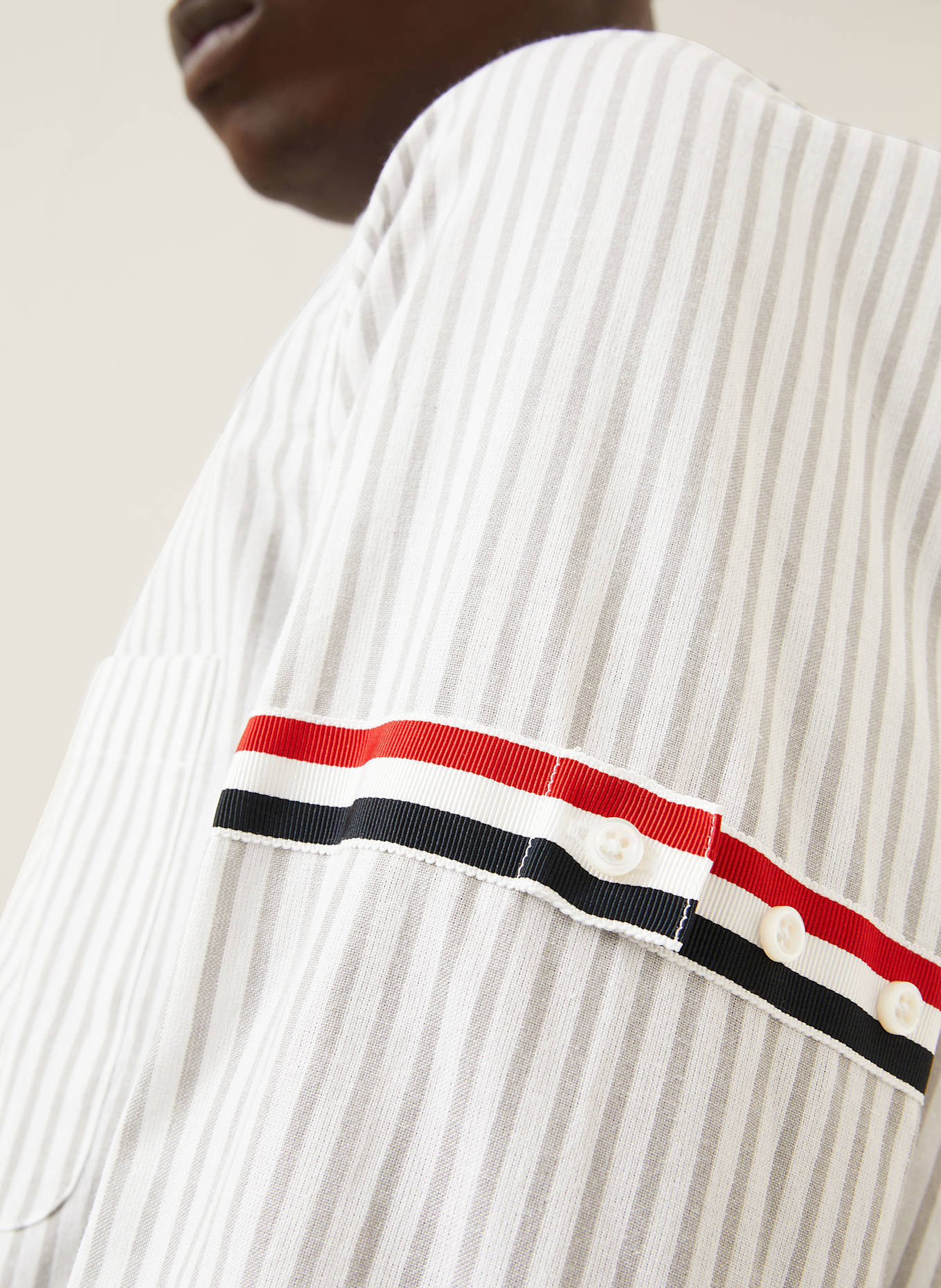 THOM BROWNE. Hemd Regular Fit: WEISS / GRAU