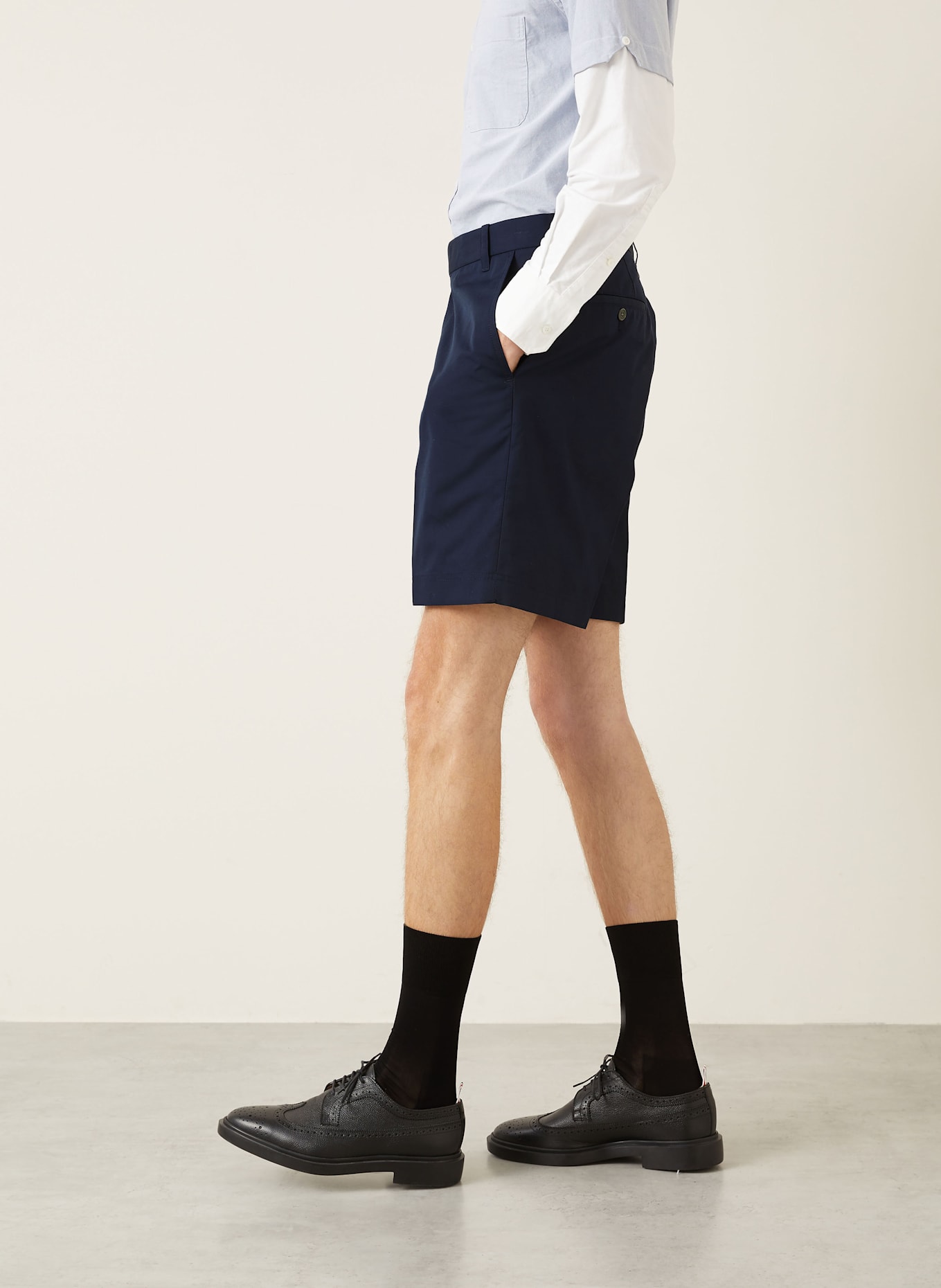 THOM BROWNE. Chinoshorts Extra Slim Fit: DUNKELBLAU