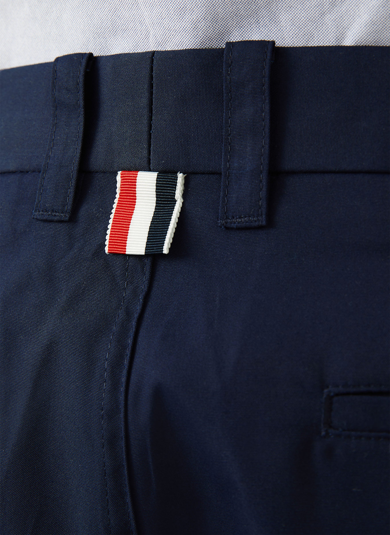 THOM BROWNE. Chinoshorts Extra Slim Fit: DUNKELBLAU