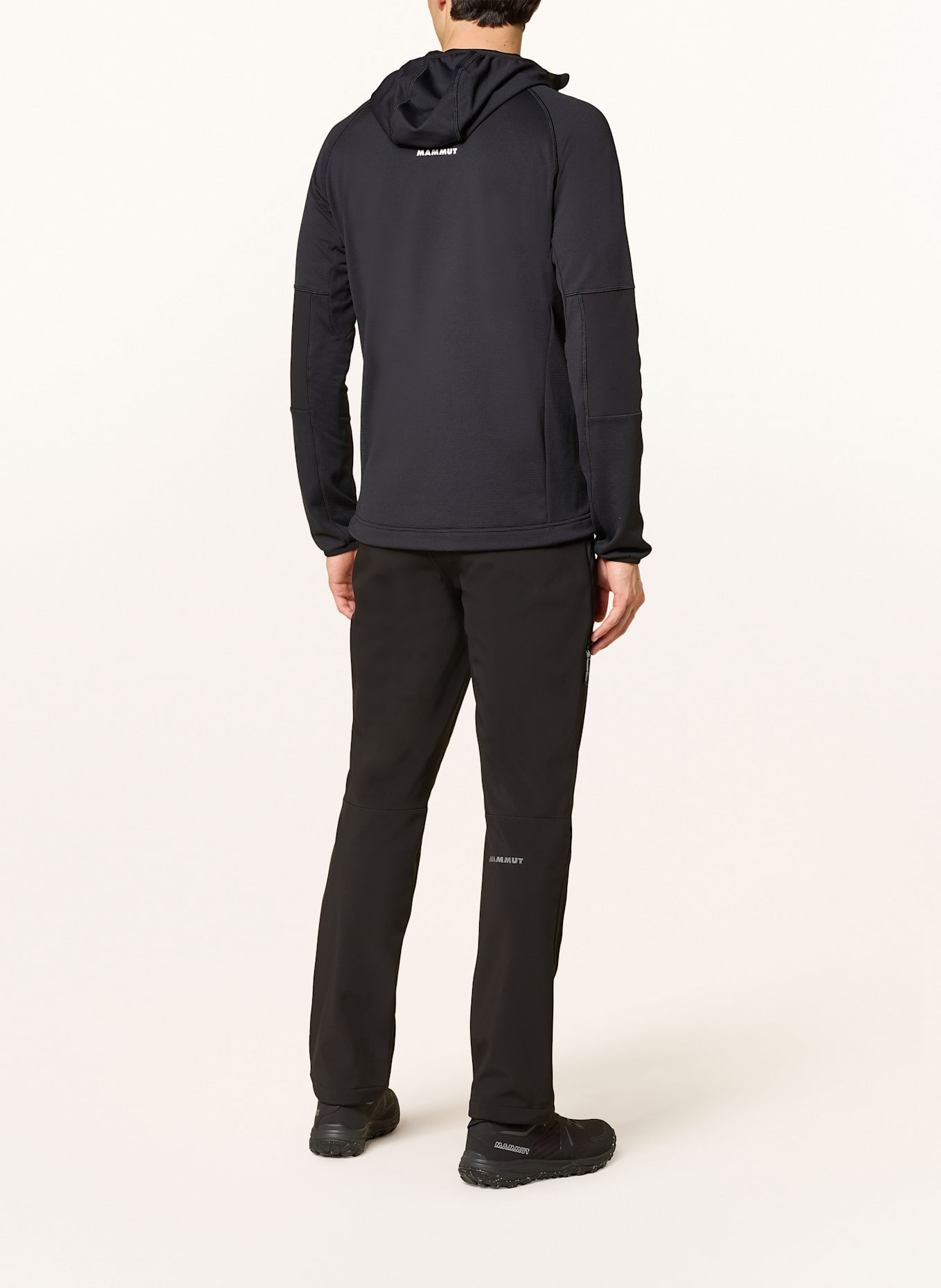 MAMMUT Midlayer-Jacke MASSONE ML HOODED: SCHWARZ
