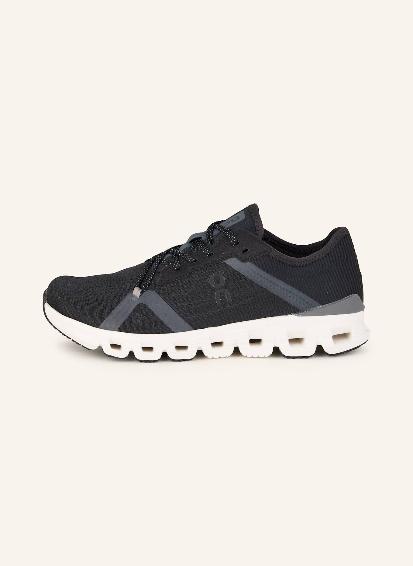 On Fitnessschuhe CLOUD X4 AD: SCHWARZ